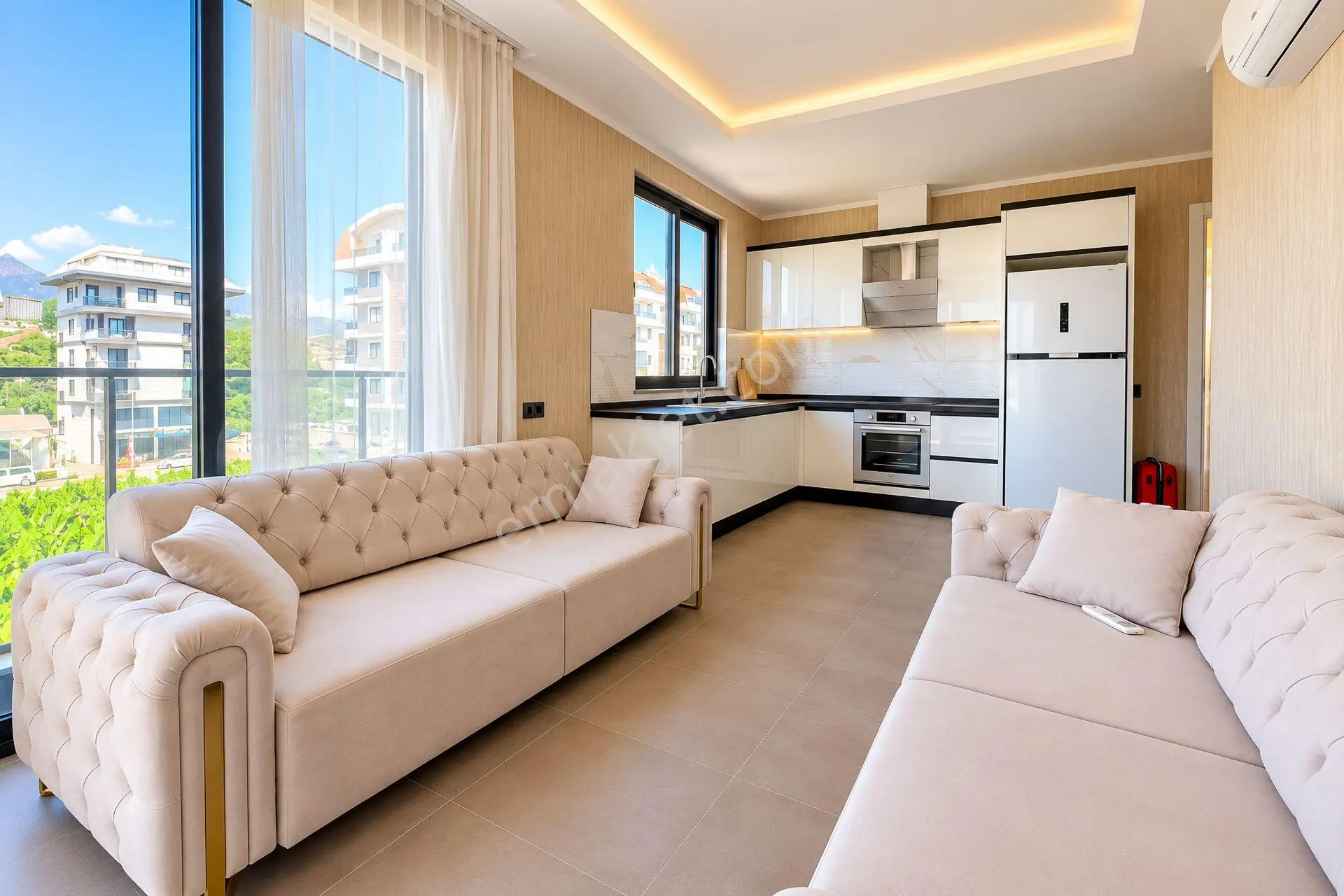 Alanya Kargıcak'ta Denize 300 Metre Site İçerisinde Satılık 1+1 Daire — fotoğraf 2