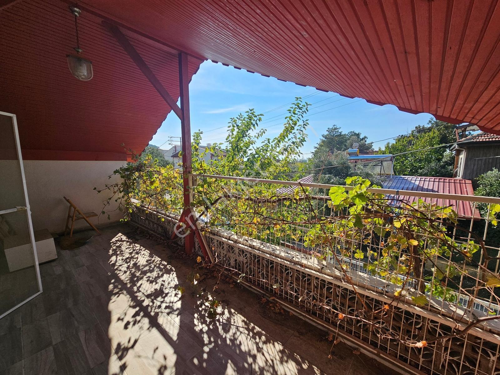 Armutlu Kapaklı Ova Mevkiinde Denize 100 M Mesafede Dubleks Ev — fotoğraf 28