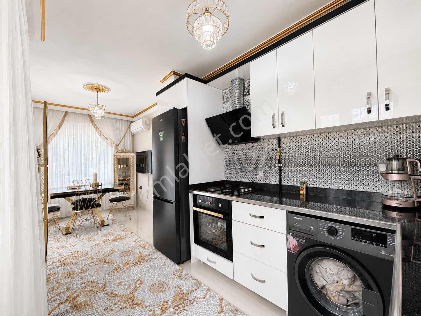 Gazi Mah Migros Yanı Doğalgazlı 2+1 Ayrı Mutfak Banyo 100m2 — fotoğraf 3