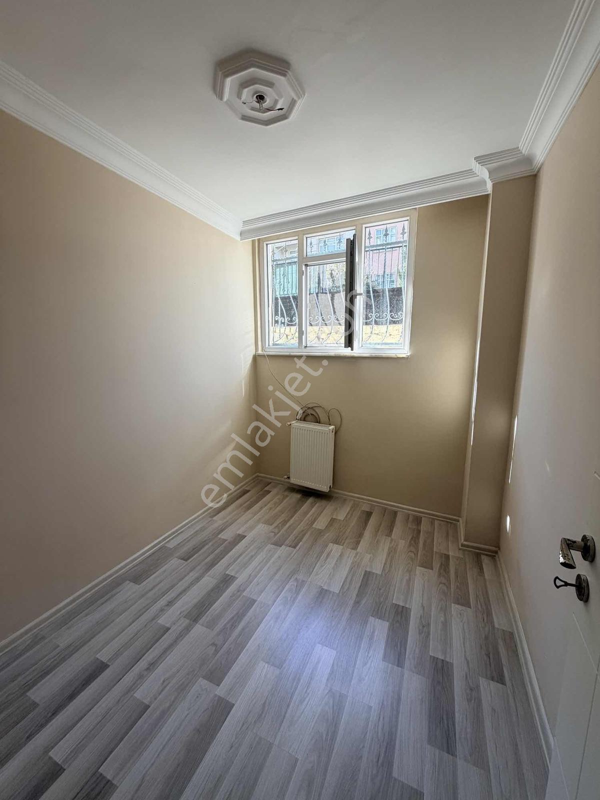 Familya Emlaktan Devlet Hastanesi Yanı 2+1 Bahçeli 75 M2 Daire — fotoğraf 7