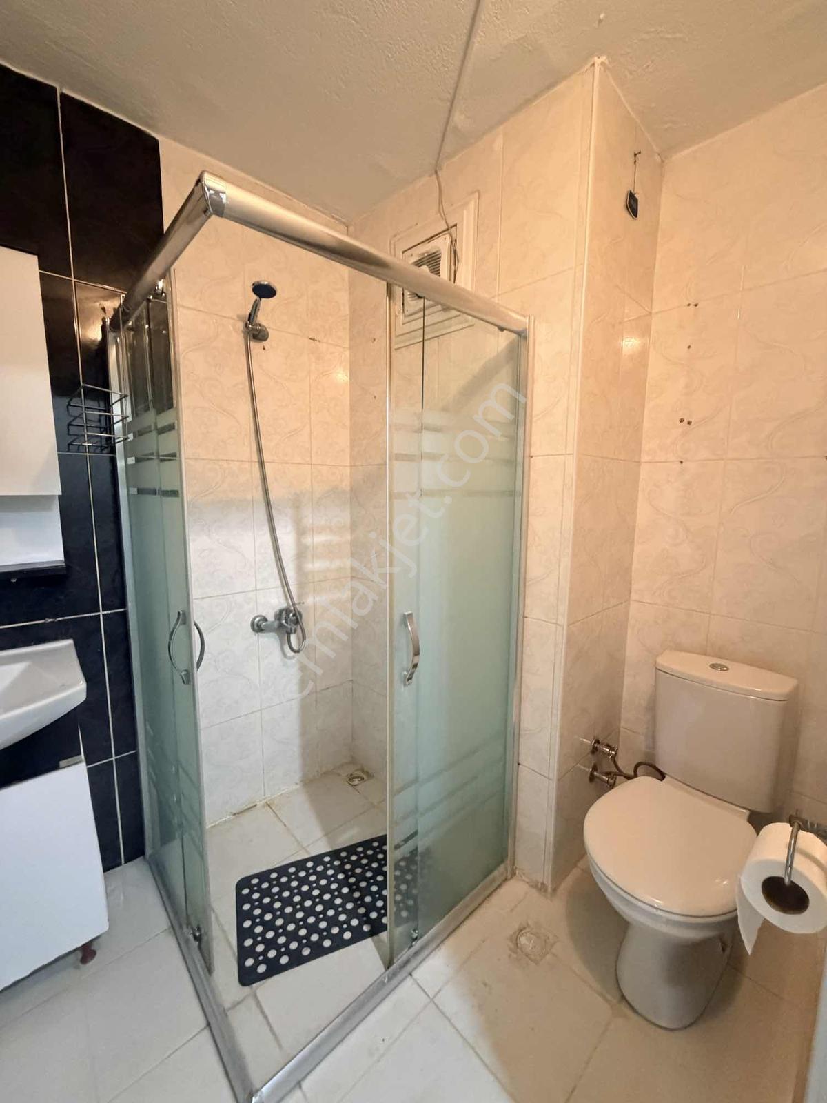 Familya Emlaktan Devlet Hastanesi Yanı 2+1 Bahçeli 75 M2 Daire — fotoğraf 9