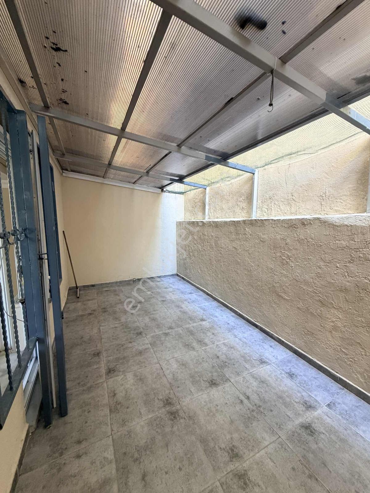 Familya Emlaktan Devlet Hastanesi Yanı 2+1 Bahçeli 75 M2 Daire — fotoğraf 13