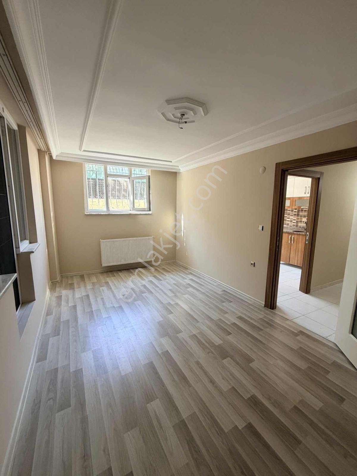 Familya Emlaktan Devlet Hastanesi Yanı 2+1 Bahçeli 75 M2 Daire — fotoğraf 17