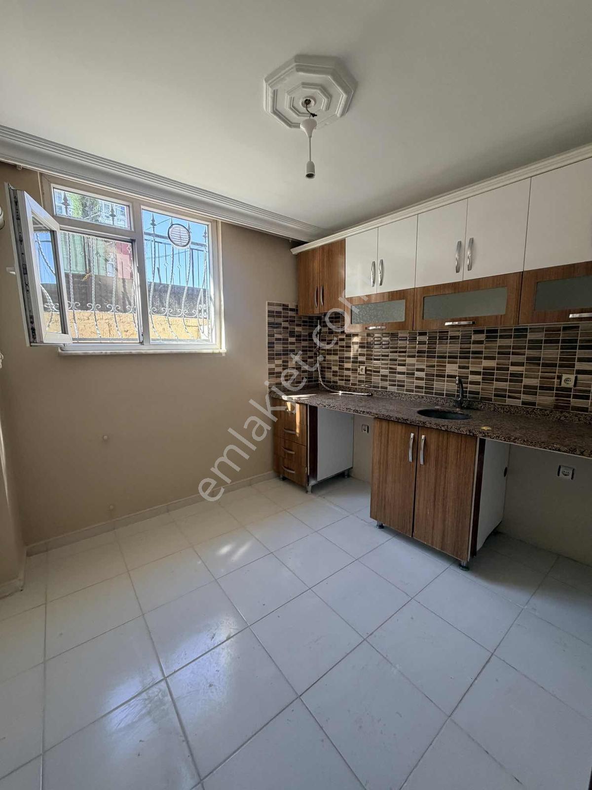 Familya Emlaktan Devlet Hastanesi Yanı 2+1 Bahçeli 75 M2 Daire — fotoğraf 23
