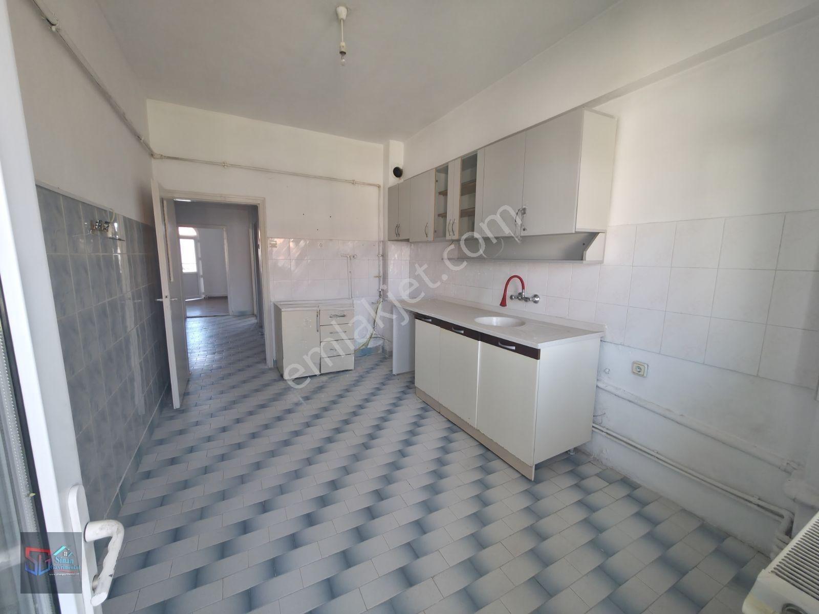 Kayabaşında Emın Evime Uygun Satılık Daire — fotoğraf 6