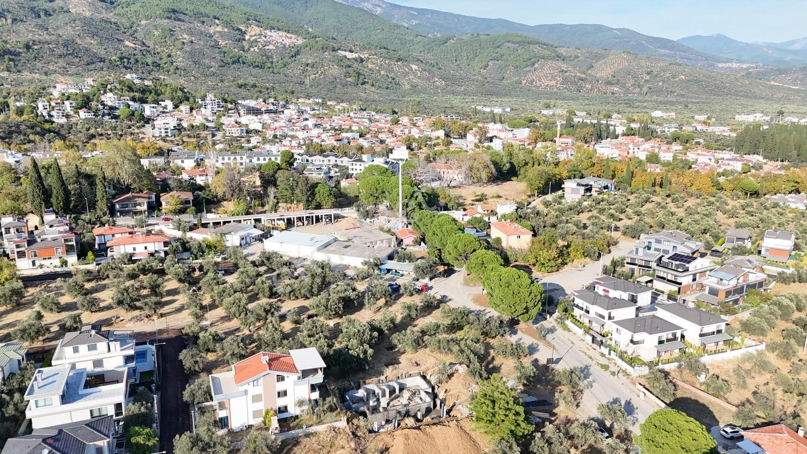 Vahdet'ten Tek Yetkili Güre'de 2 Adet İmarlı Satılık Arsa !!! — fotoğraf 7