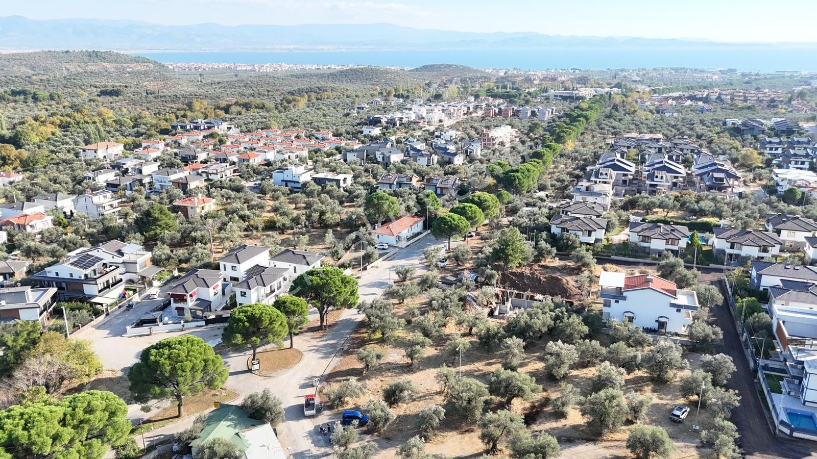 Vahdet'ten Tek Yetkili Güre'de 2 Adet İmarlı Satılık Arsa !!! — fotoğraf 13