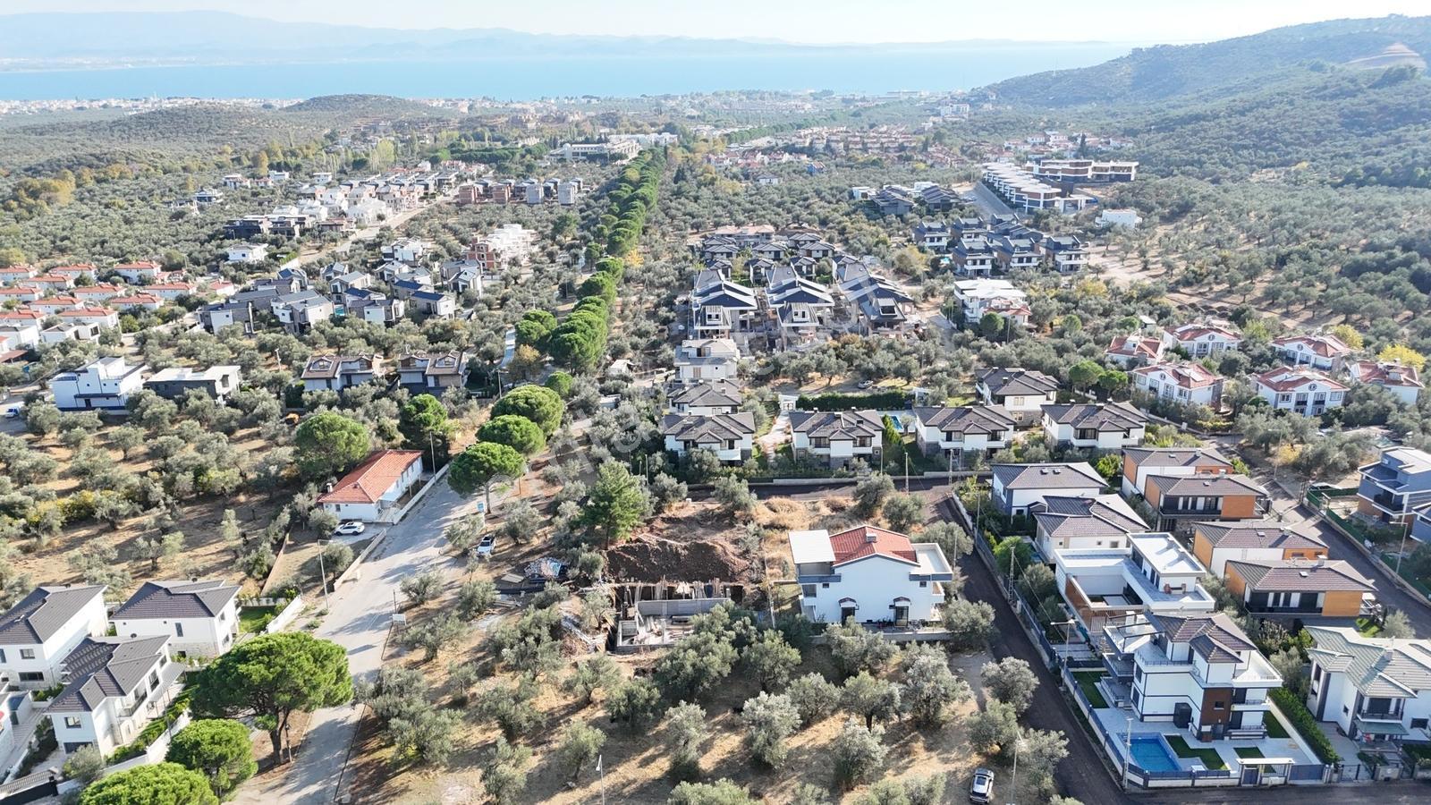 Vahdet'ten Tek Yetkili Güre'de 2 Adet İmarlı Satılık Arsa !!! — fotoğraf 35