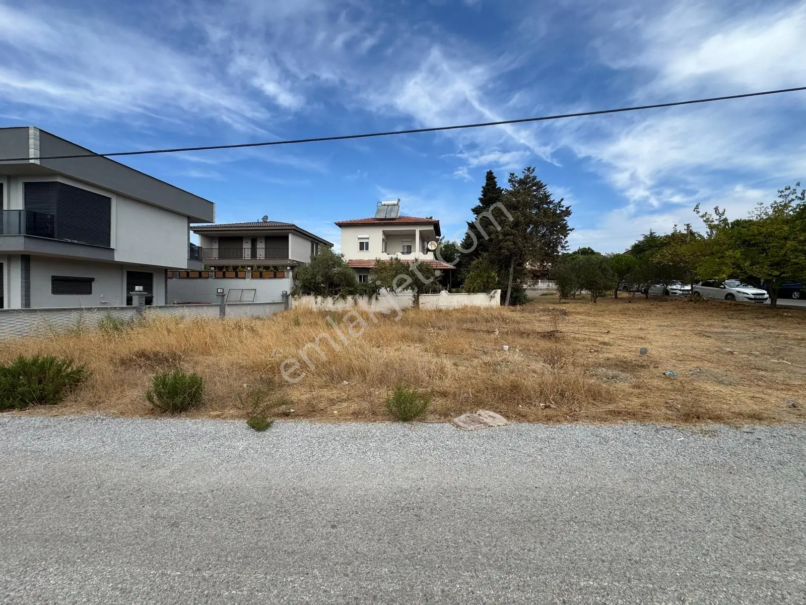 Seferihisar'Da Denize Yakın Villa İmarlı Arsa