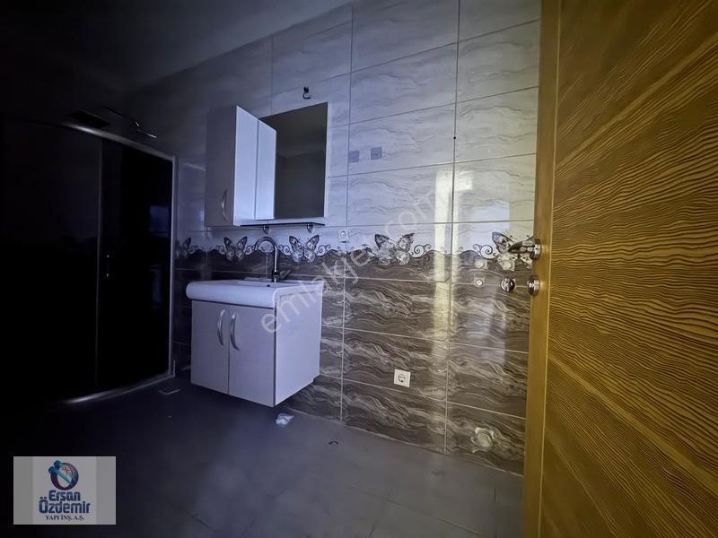 Ersan Özdemirdn Kapalı Mutfak Ebeveyn Banyolu Asansörlü Lüks 2+1 — fotoğraf 27