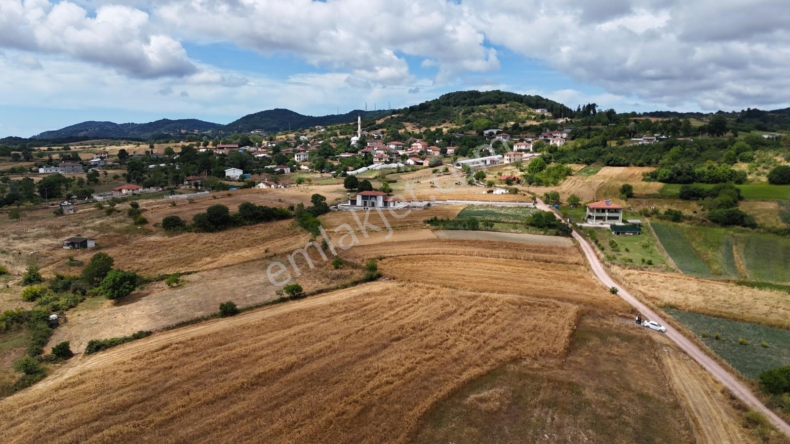 Cb-marktan Kandıra Duraçali Da Yatırımlık Fırsat Tarla — fotoğraf 6