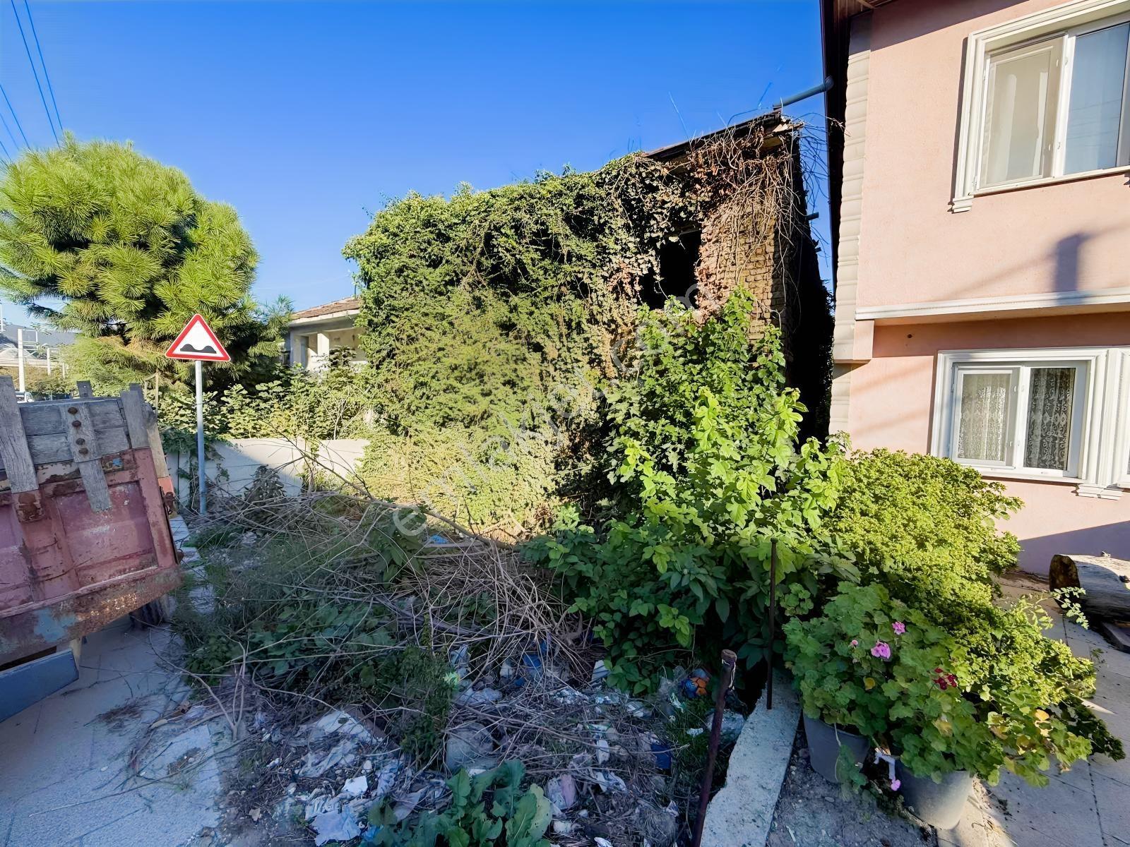 Sakarya Geyve Alifuatpaşa'da Cadde Üzeri 524m² İmarlı Arsa — fotoğraf 2
