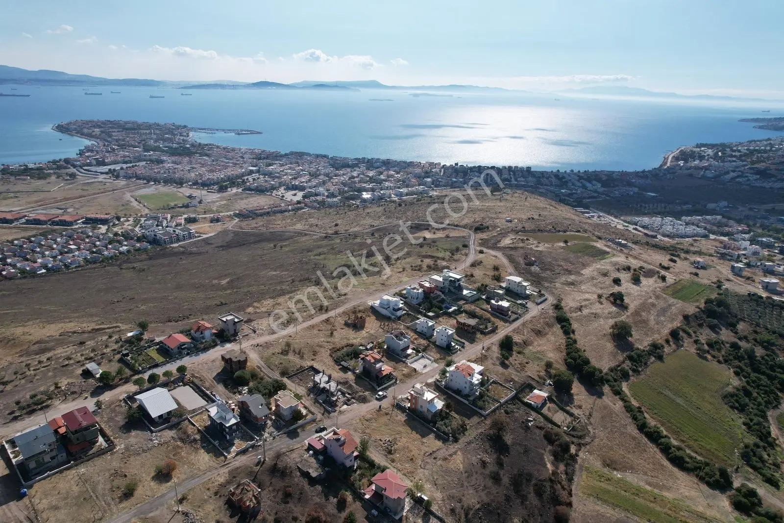 Çandarlı Merkezde 403 M2 15/30 Villa İmarlı Arsa — fotoğraf 17