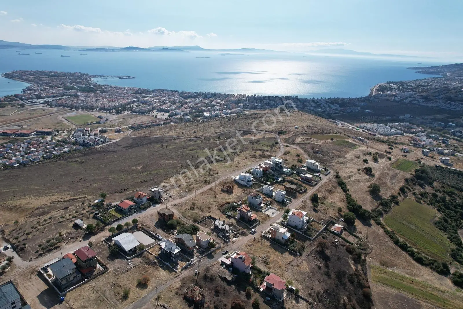 Çandarlı Merkezde 403 M2 15/30 Villa İmarlı Arsa — fotoğraf 18