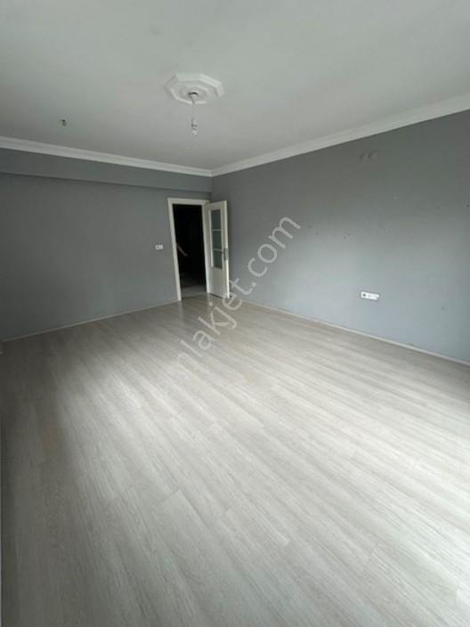 Eminevime Uygun Merkezi Konumda Ön Cephe Kombi Ankastre 3+1 — fotoğraf 4