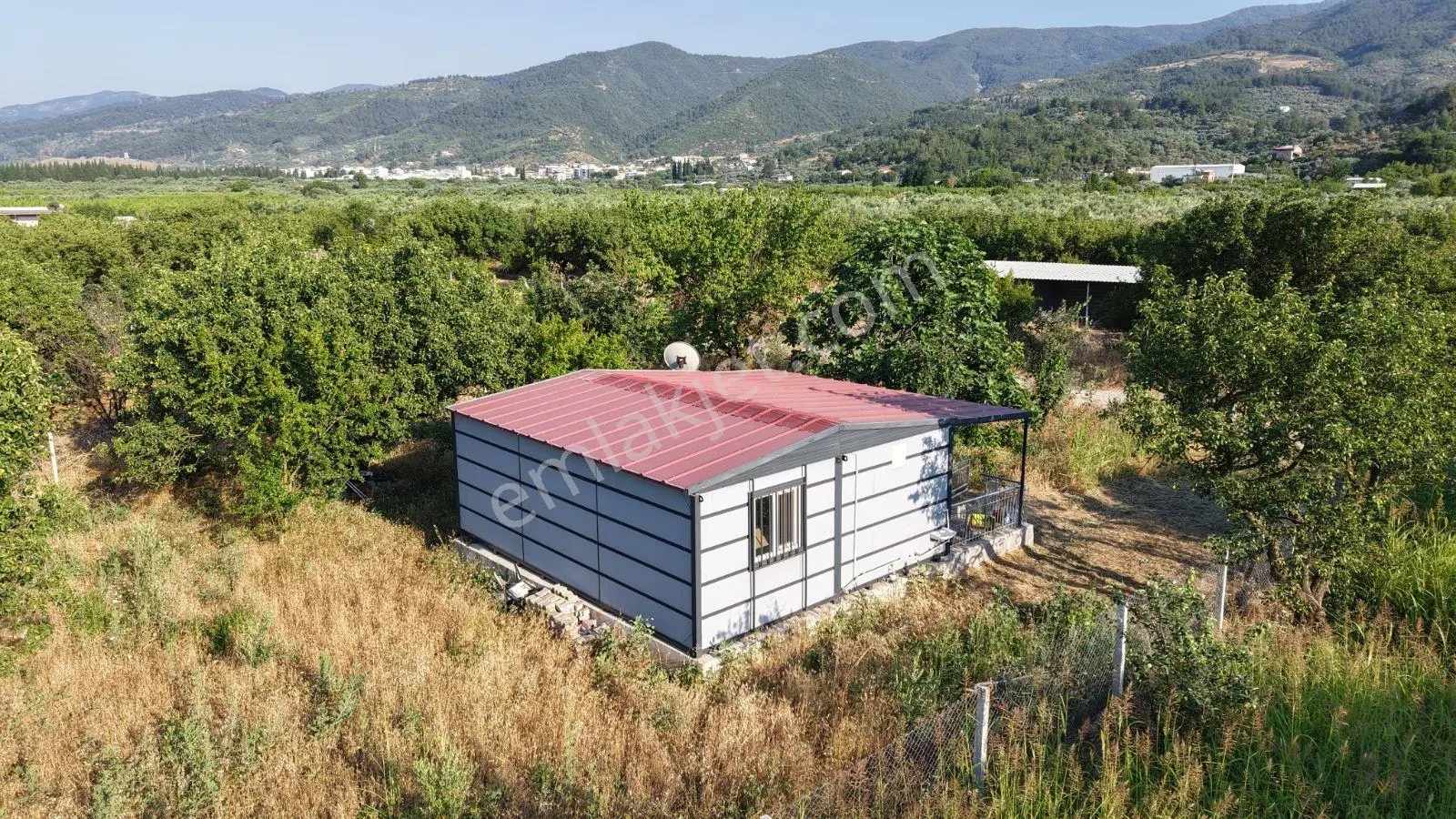 Kemalpaşa Ören'de Satılık Bahçe — fotoğraf 3