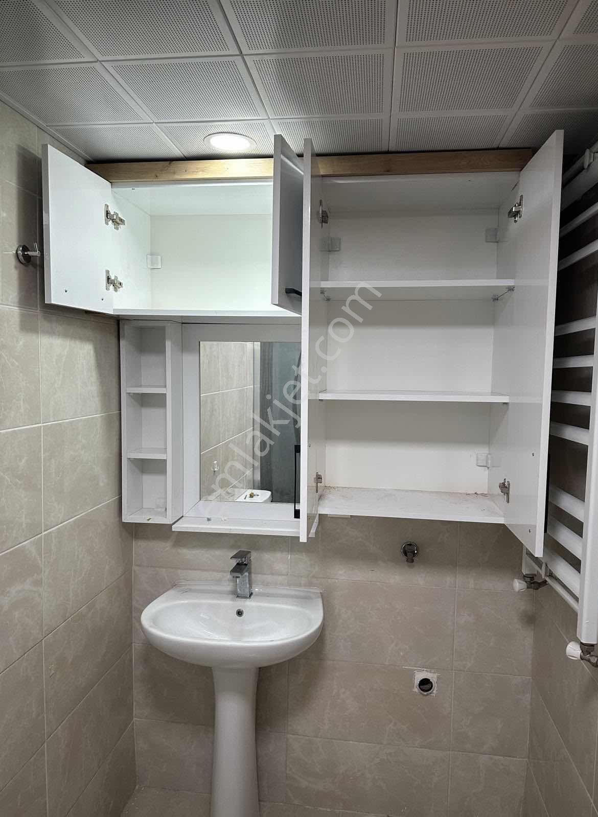 Kayaköy Toki Ga Blokta Arakat Geniş Daire — fotoğraf 22
