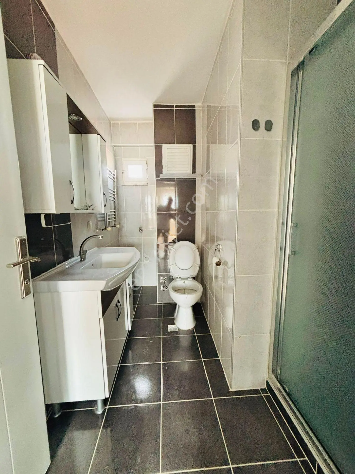 Mertcan'dan Oturuma Hazır Deniz Manzaralı 3+1_120m2 İskanlı — fotoğraf 24