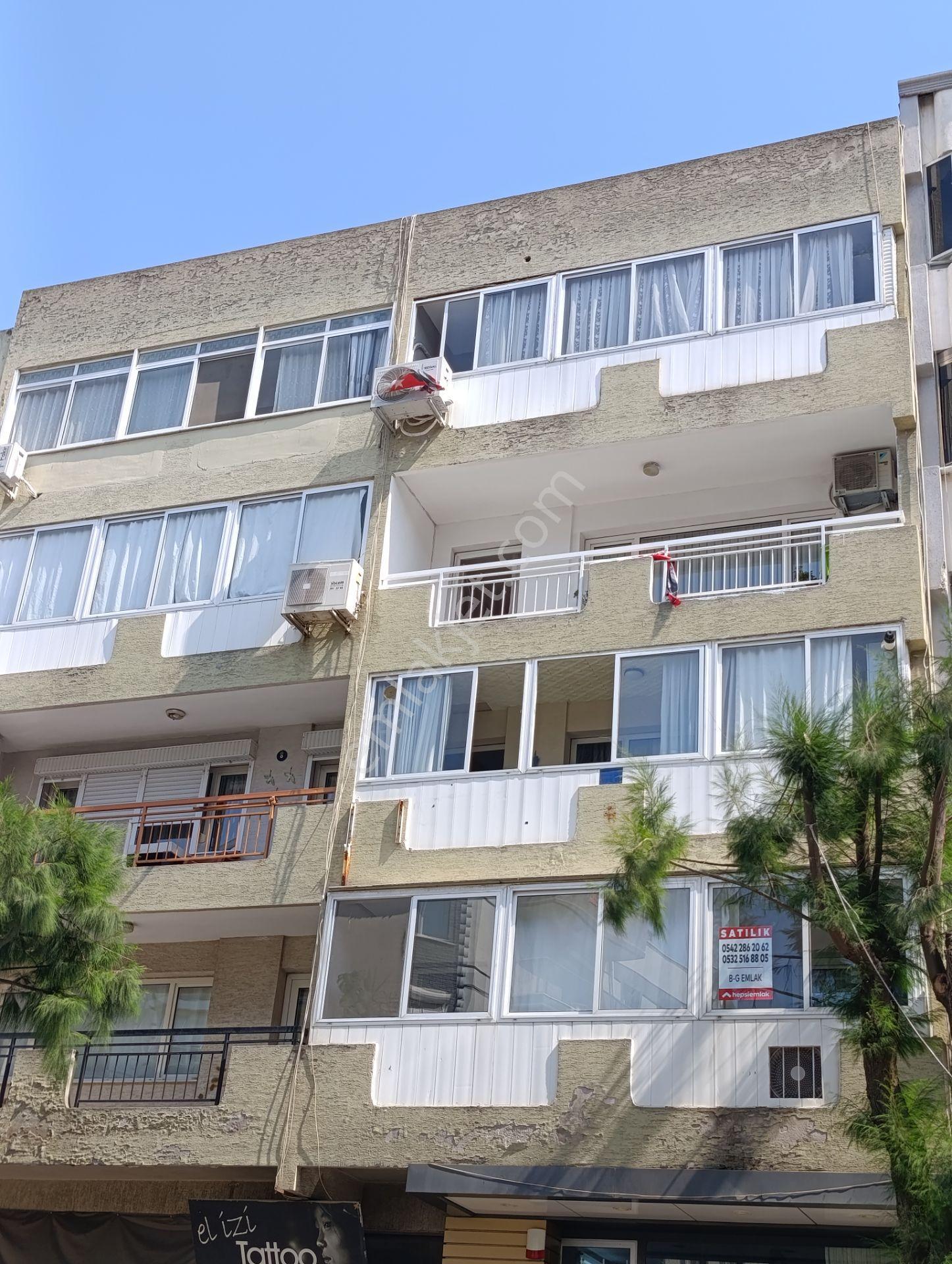 Gaziemir Önder Cd. Teraslı 3+1 Fırsat Daire — fotoğraf 17