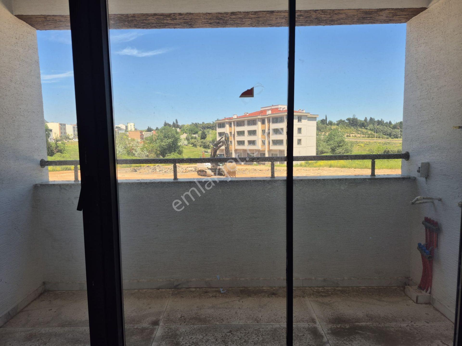 Ay Emlaktan Yeni Mahallede Sifir 1+1 Satilik Daire — fotoğraf 8
