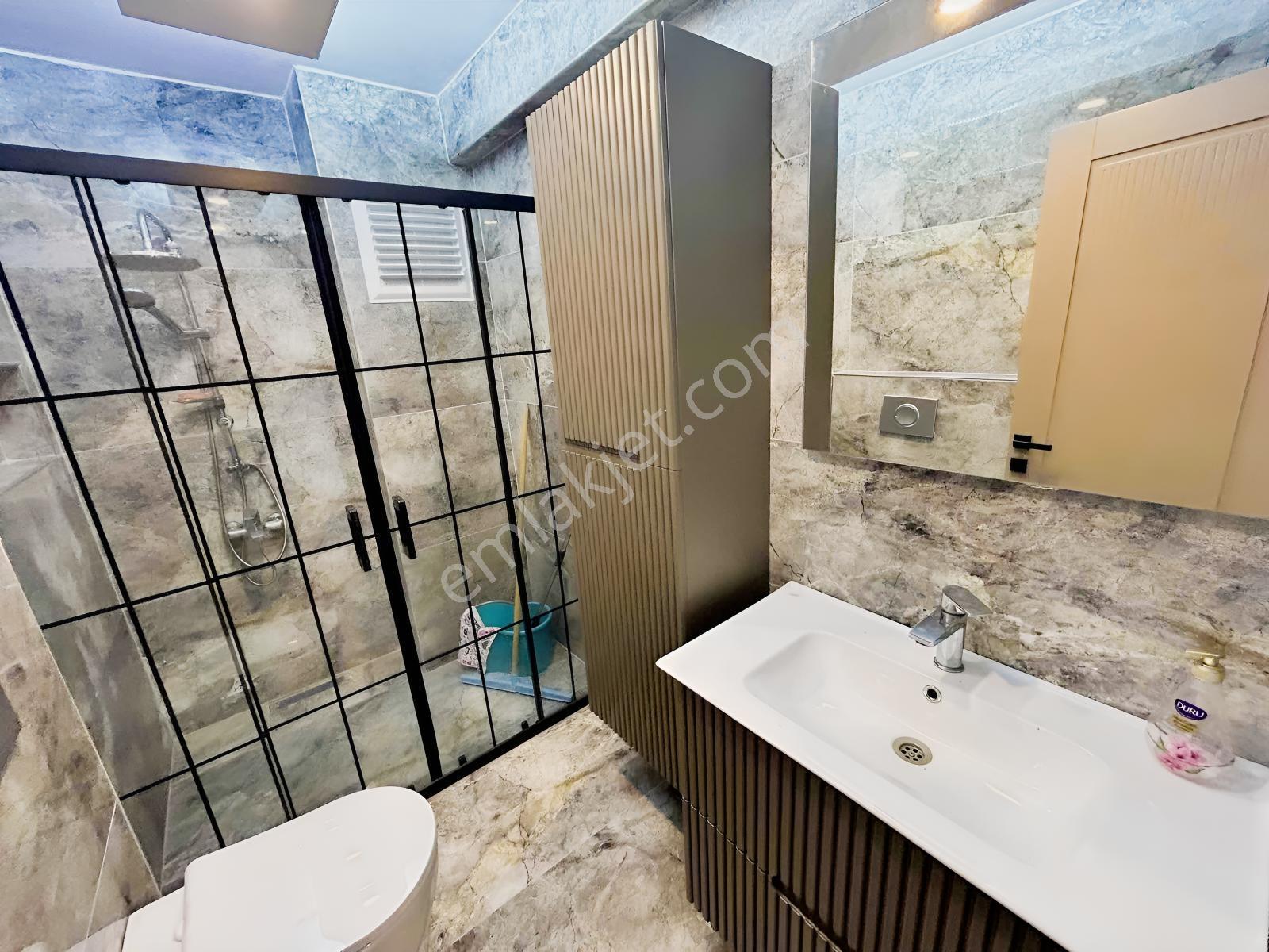 Kuşadası Kadınlar Denizinde Merkeze Yakın Satılık 5+1 Villa — fotoğraf 13