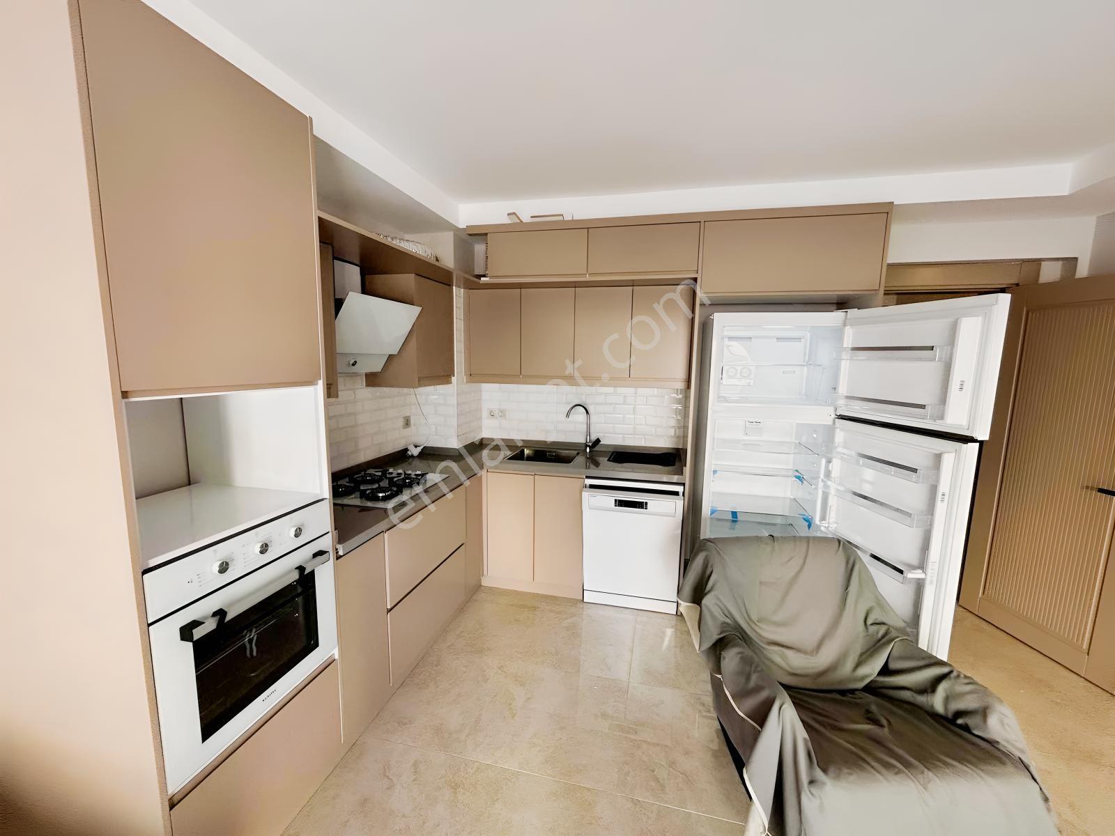 Kuşadası Kadınlar Denizinde Merkeze Yakın Satılık 5+1 Villa — fotoğraf 25