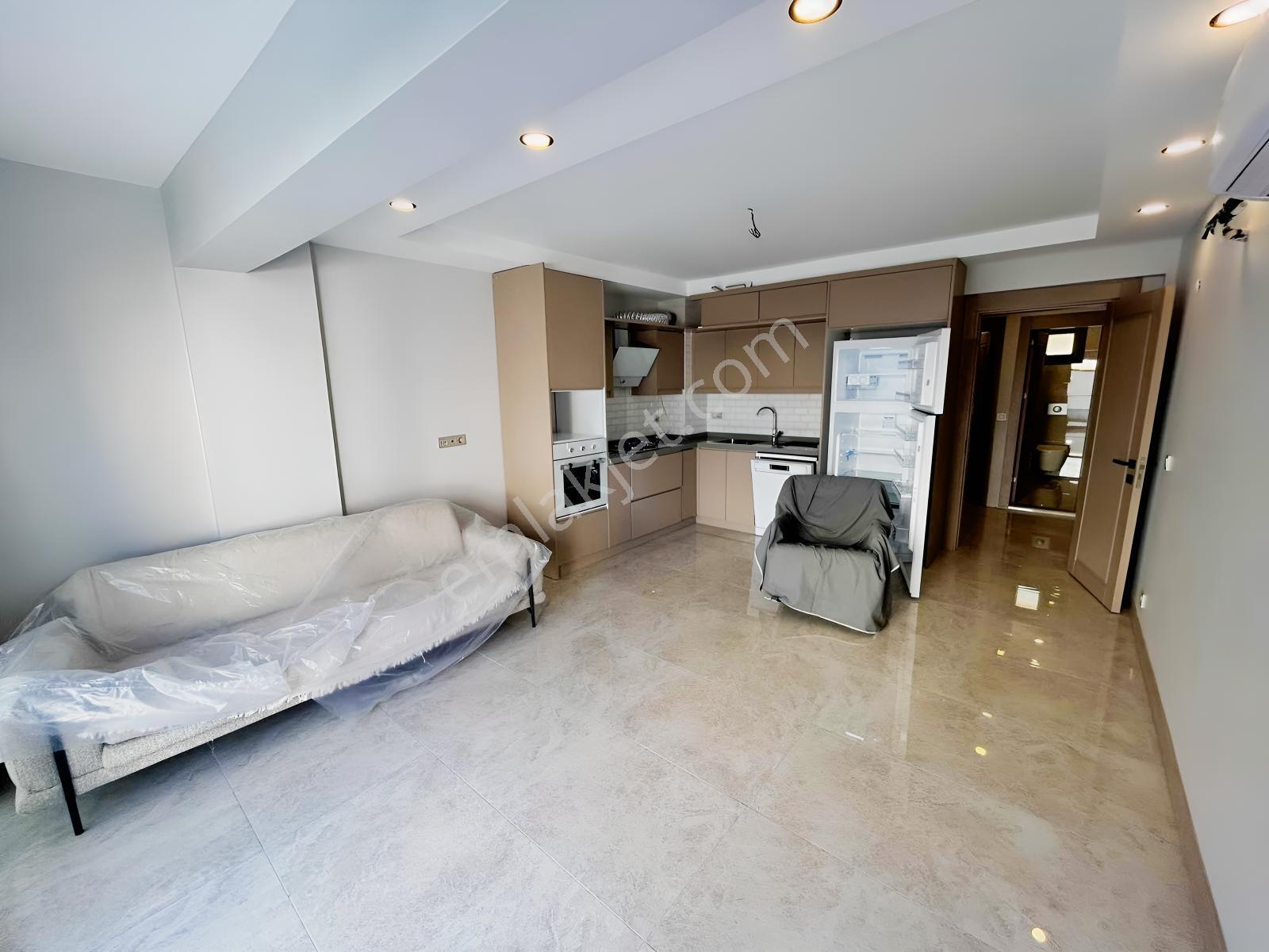 Kuşadası Kadınlar Denizinde Merkeze Yakın Satılık 5+1 Villa — fotoğraf 27