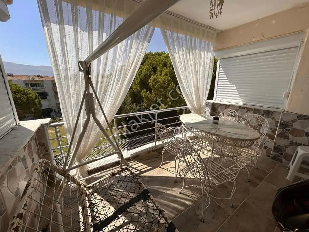 Kuşadası Davutlar Özlem Sitesi’nde Satılık Temiz 2+1 Daire — fotoğraf 6
