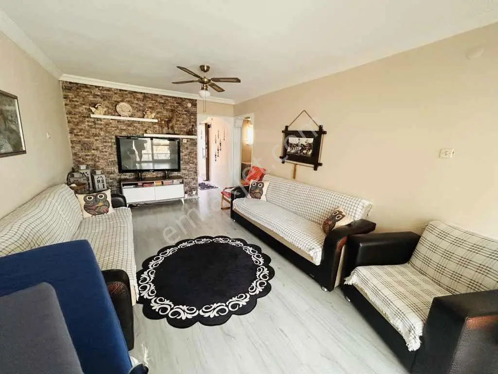 Kuşadası Davutlar Özlem Sitesi’nde Satılık Temiz 2+1 Daire — fotoğraf 8