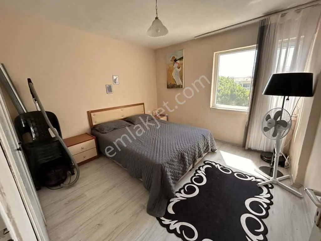 Kuşadası Davutlar Özlem Sitesi’nde Satılık Temiz 2+1 Daire — fotoğraf 12