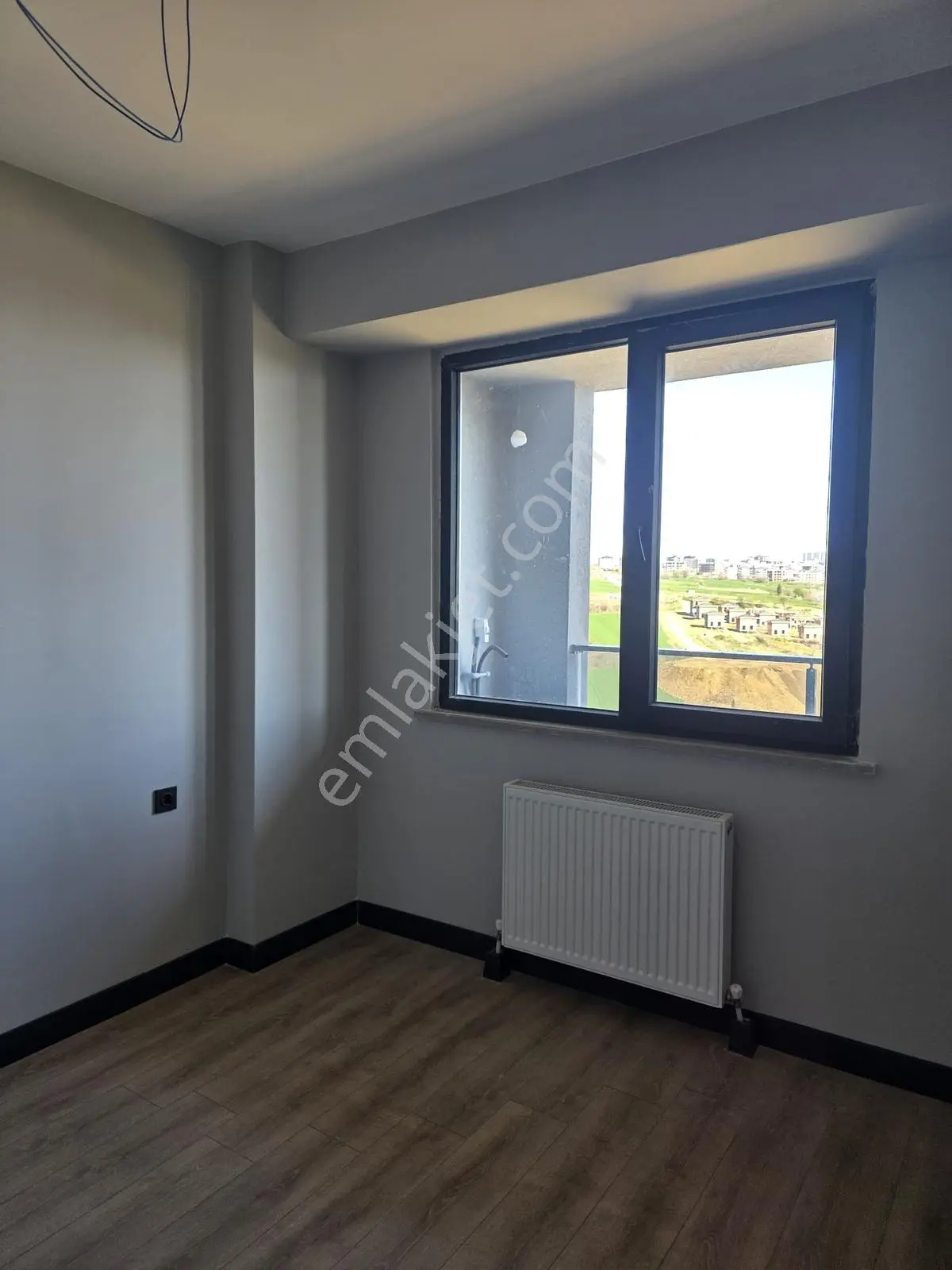 Tekirdağ Merkez'de Hastaneye Yakın Havuzlu Site İçinde 1+1 — fotoğraf 9