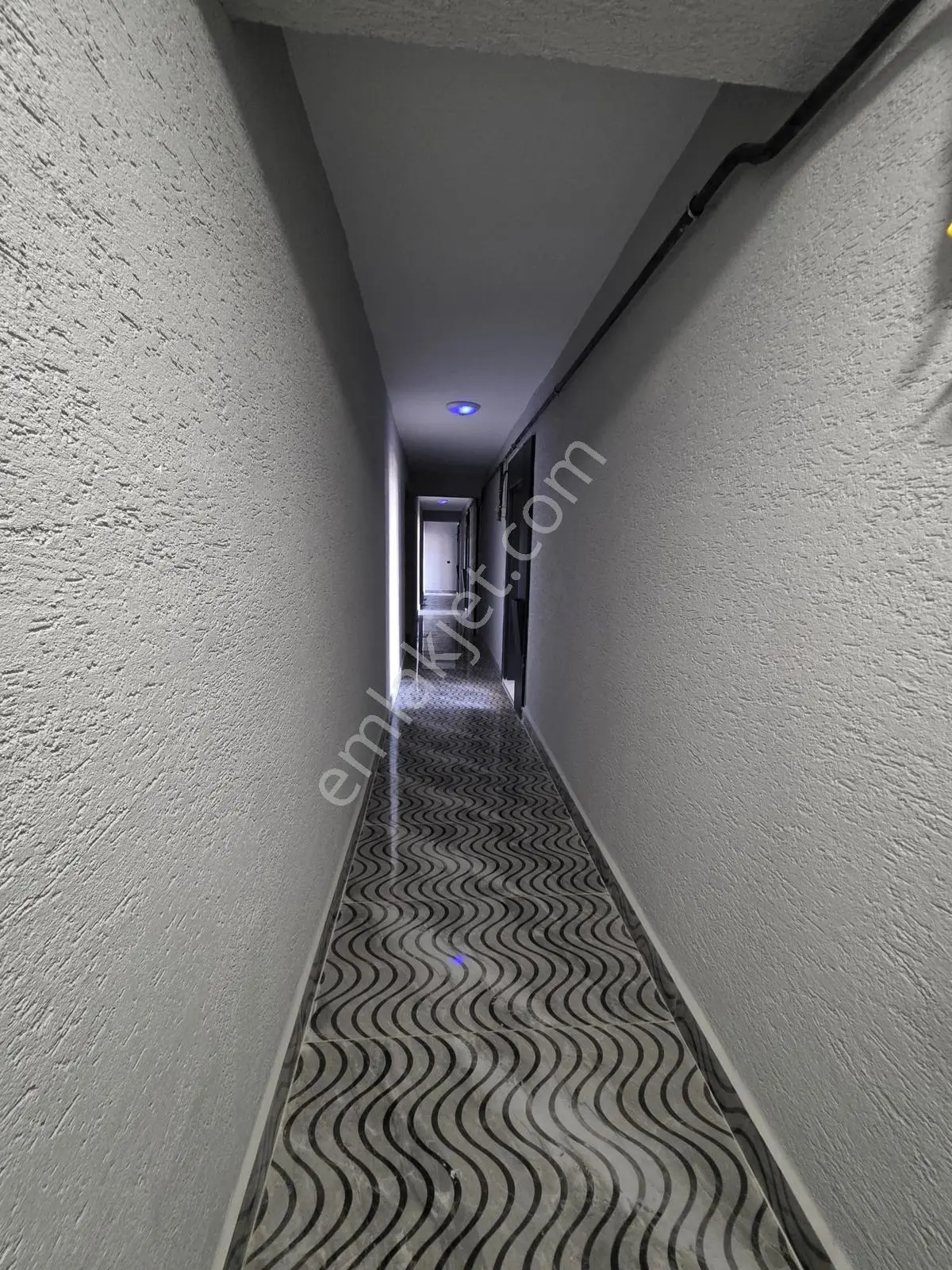 Tekirdağ Merkez'de Hastaneye Yakın Havuzlu Site İçinde 1+1 — fotoğraf 19
