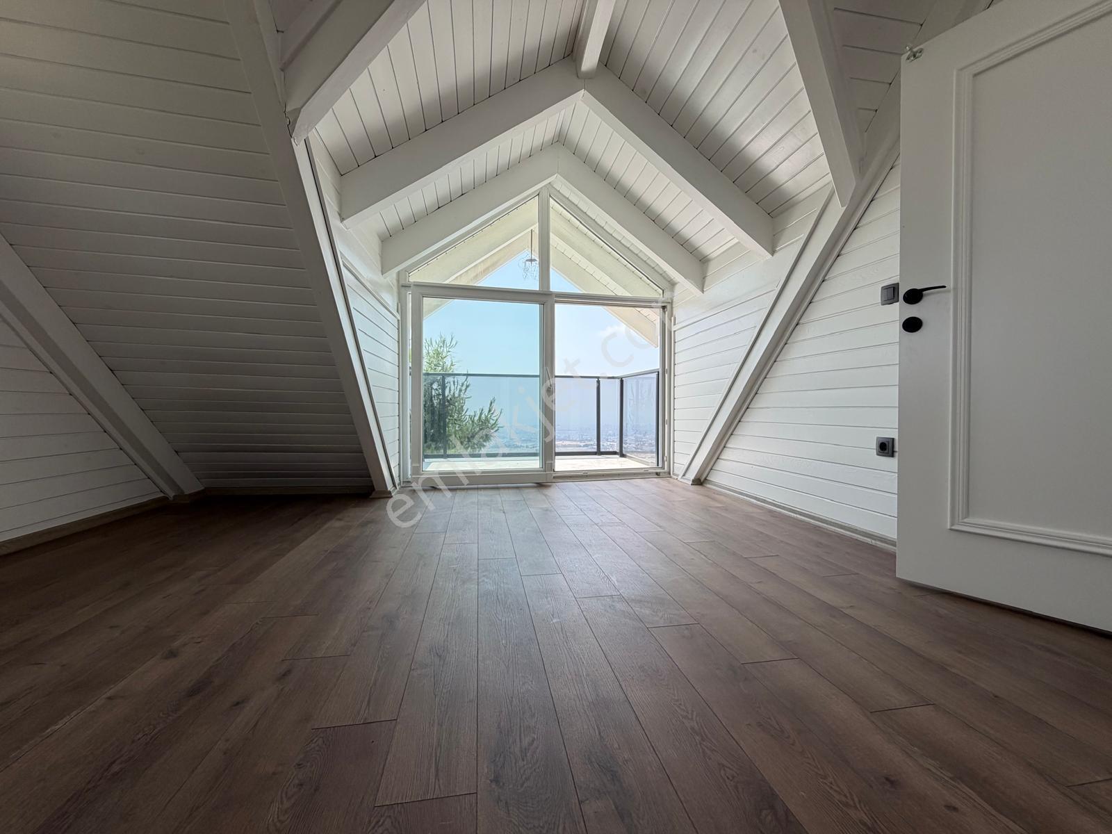 Turyap Sistem'den Buluklu Zirvede Efsane Fourlex Villa — fotoğraf 10