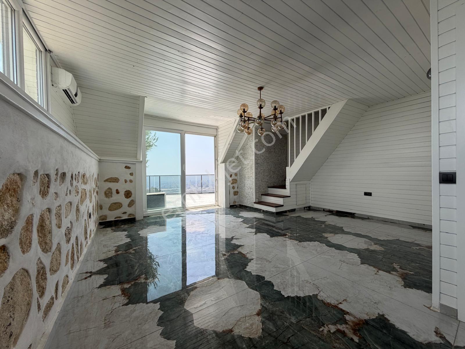 Turyap Sistem'den Buluklu Zirvede Efsane Fourlex Villa — fotoğraf 14