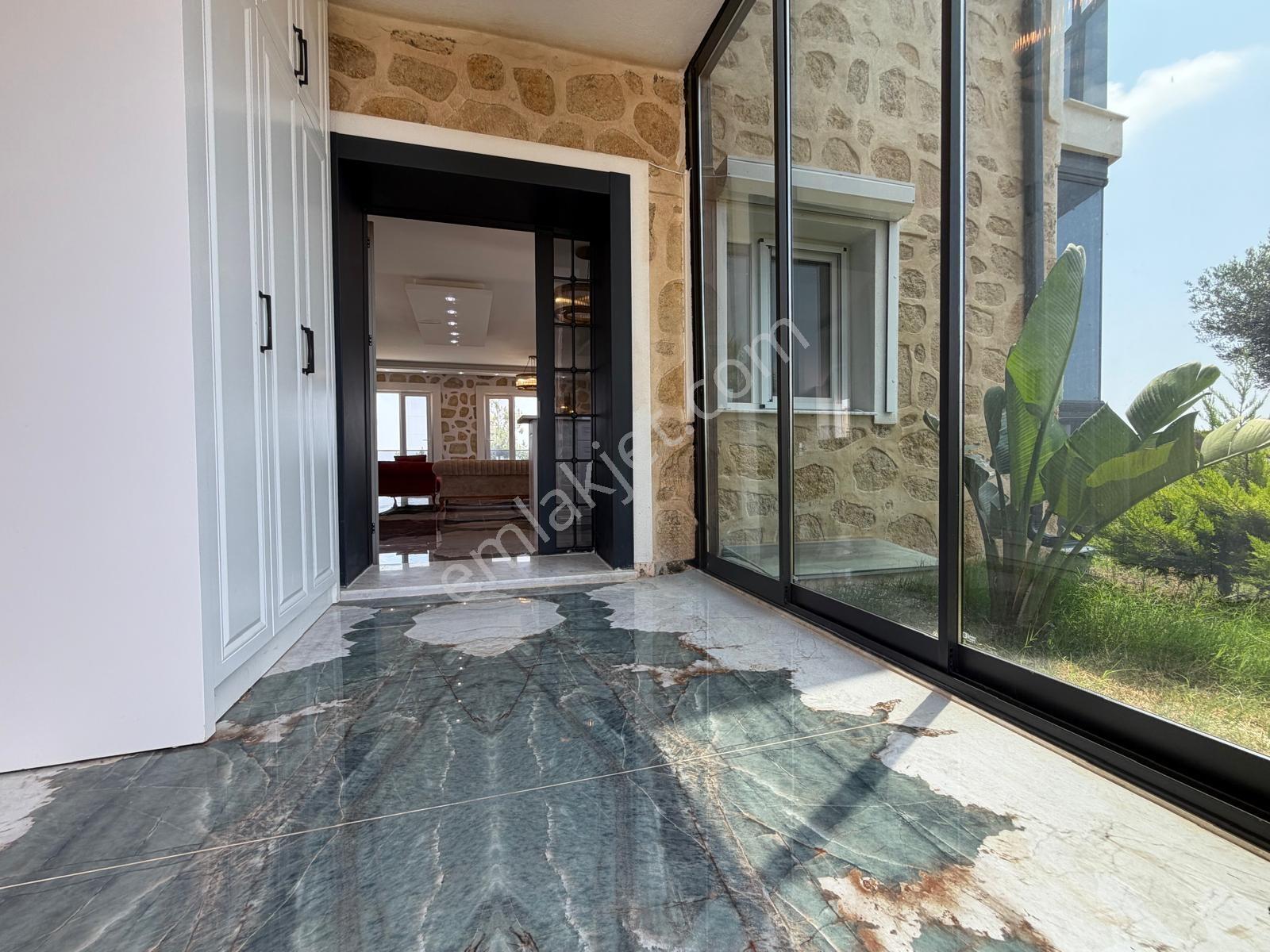 Turyap Sistem'den Buluklu Zirvede Efsane Fourlex Villa — fotoğraf 25