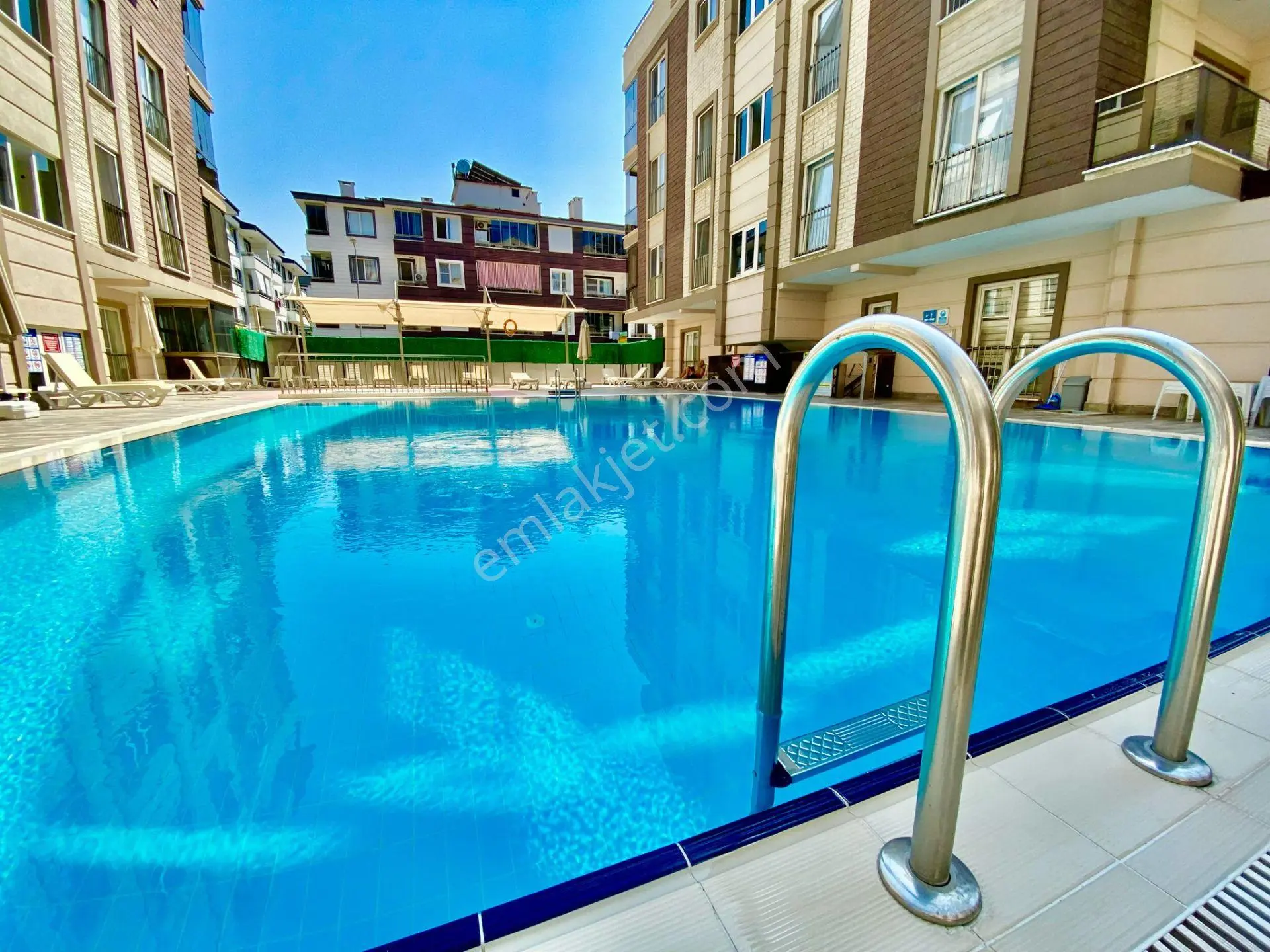 Yükselden Full Kredi Eşyalı Havuzlu Sosyal Donatılı Stüdyo Daire