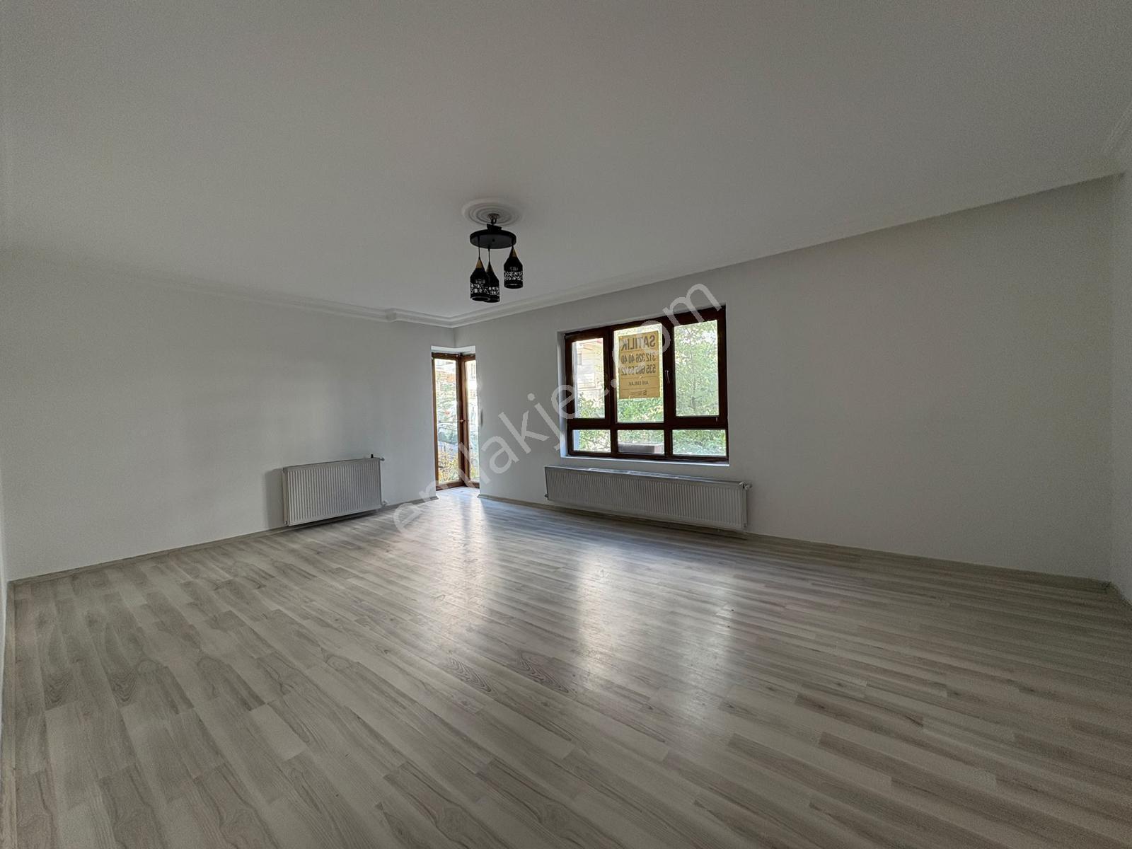 Ulukaya*neşet Ertaş Cad.yanı Katta Ön Cephe Masrafsız 3+1 Daire — fotoğraf 5
