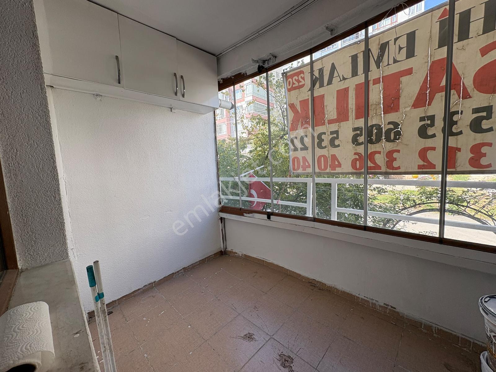 Ulukaya*neşet Ertaş Cad.yanı Katta Ön Cephe Masrafsız 3+1 Daire — fotoğraf 34