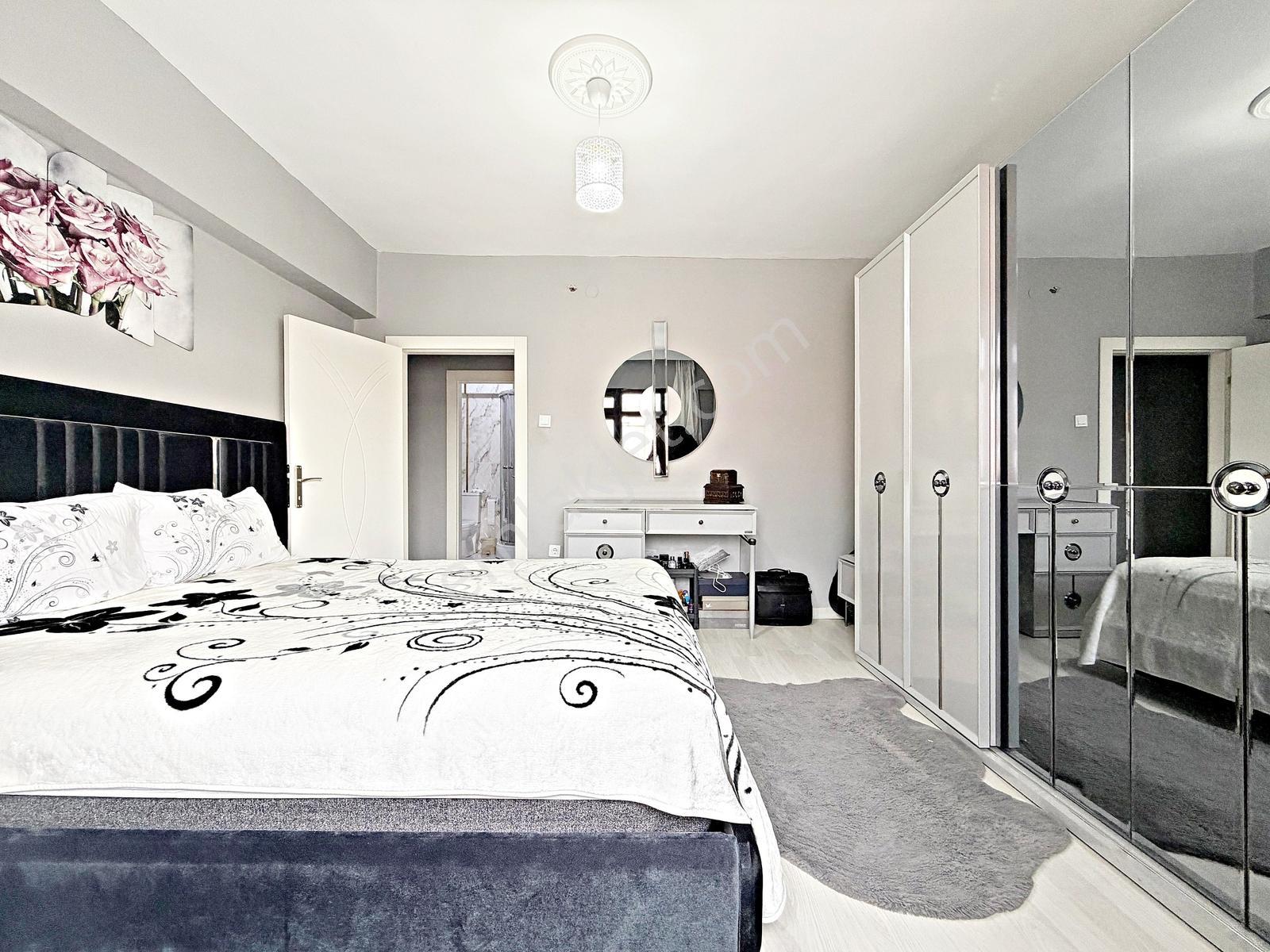 Han Gayrimenkulden Emin Evim Sistemlerne Uygun 3+1 Satılık Daire — fotoğraf 14