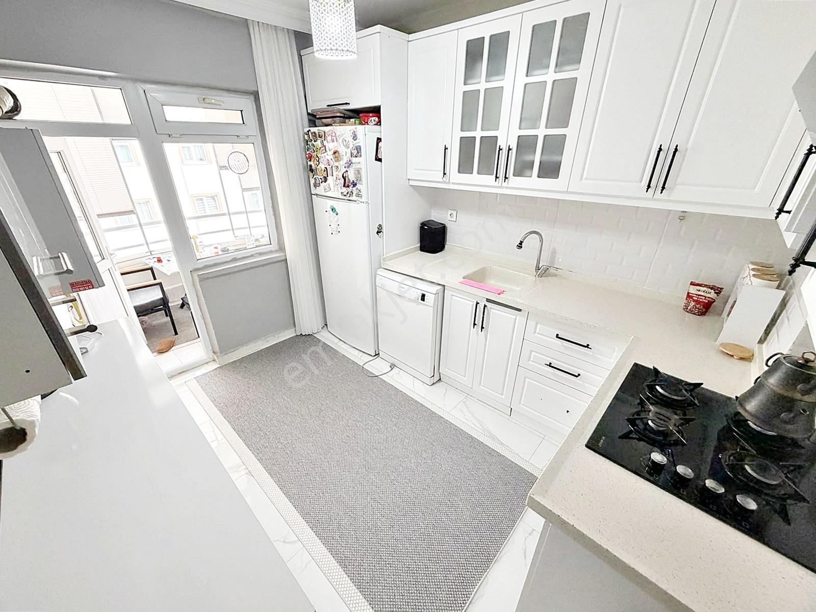 Han Gayrimenkulden Emin Evim Sistemlerne Uygun 3+1 Satılık Daire — fotoğraf 29