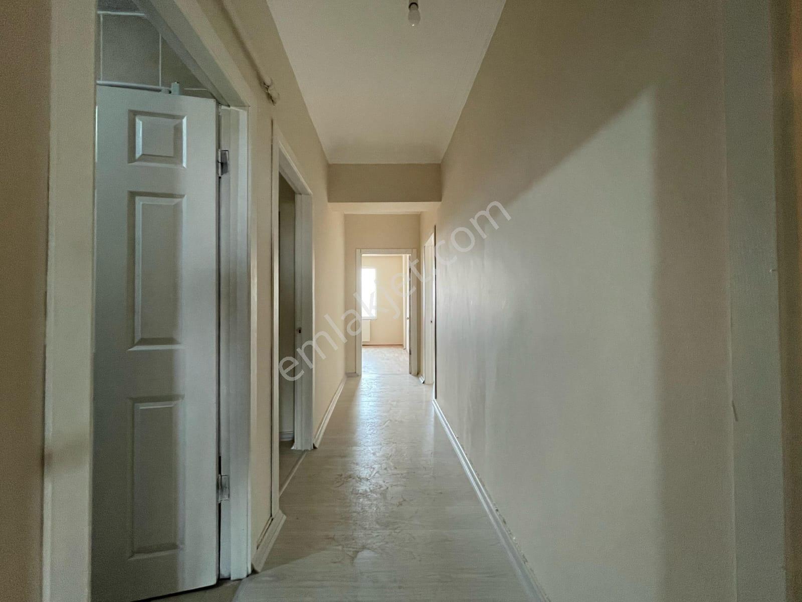 Üniversite Caddesi Üzeri Manzaralı Satılık 3+1 Daire — fotoğraf 6