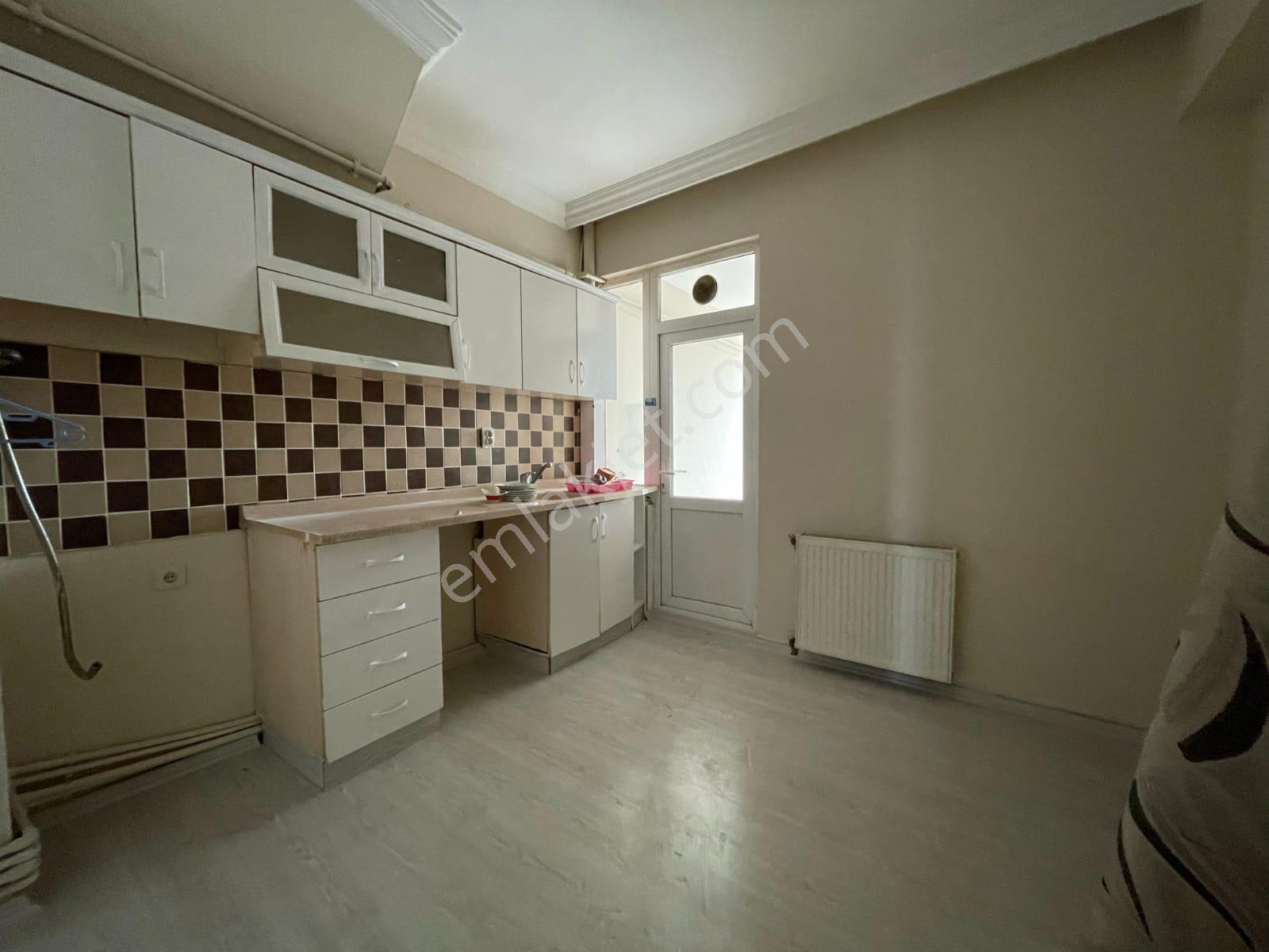 Üniversite Caddesi Üzeri Manzaralı Satılık 3+1 Daire — fotoğraf 10