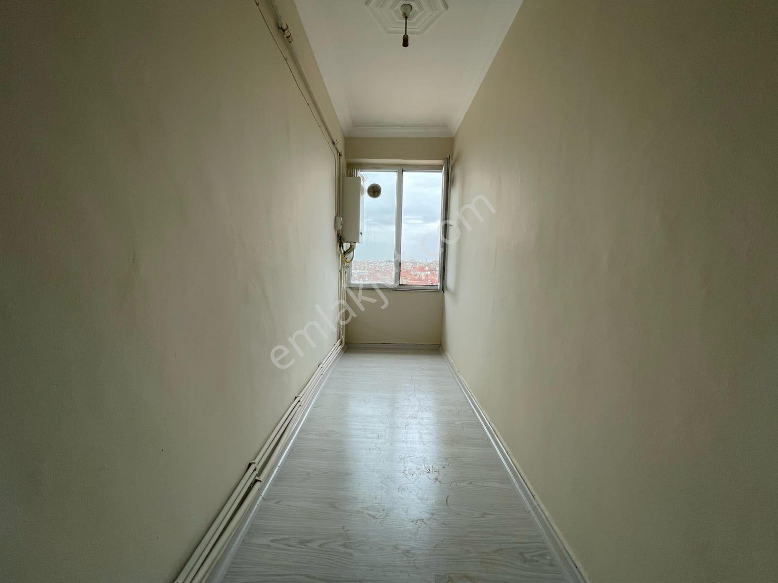 Üniversite Caddesi Üzeri Manzaralı Satılık 3+1 Daire — fotoğraf 11