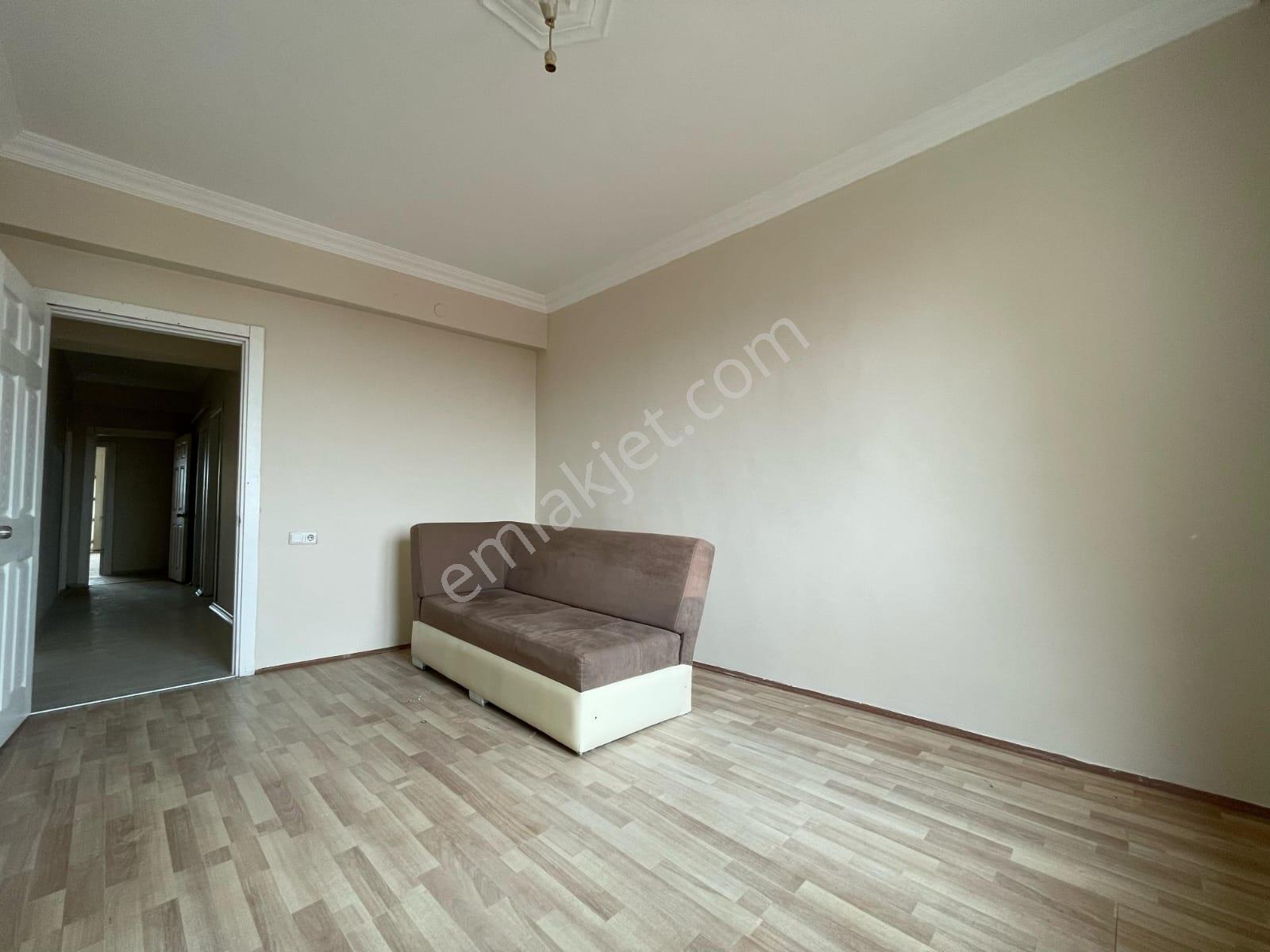 Üniversite Caddesi Üzeri Manzaralı Satılık 3+1 Daire — fotoğraf 13