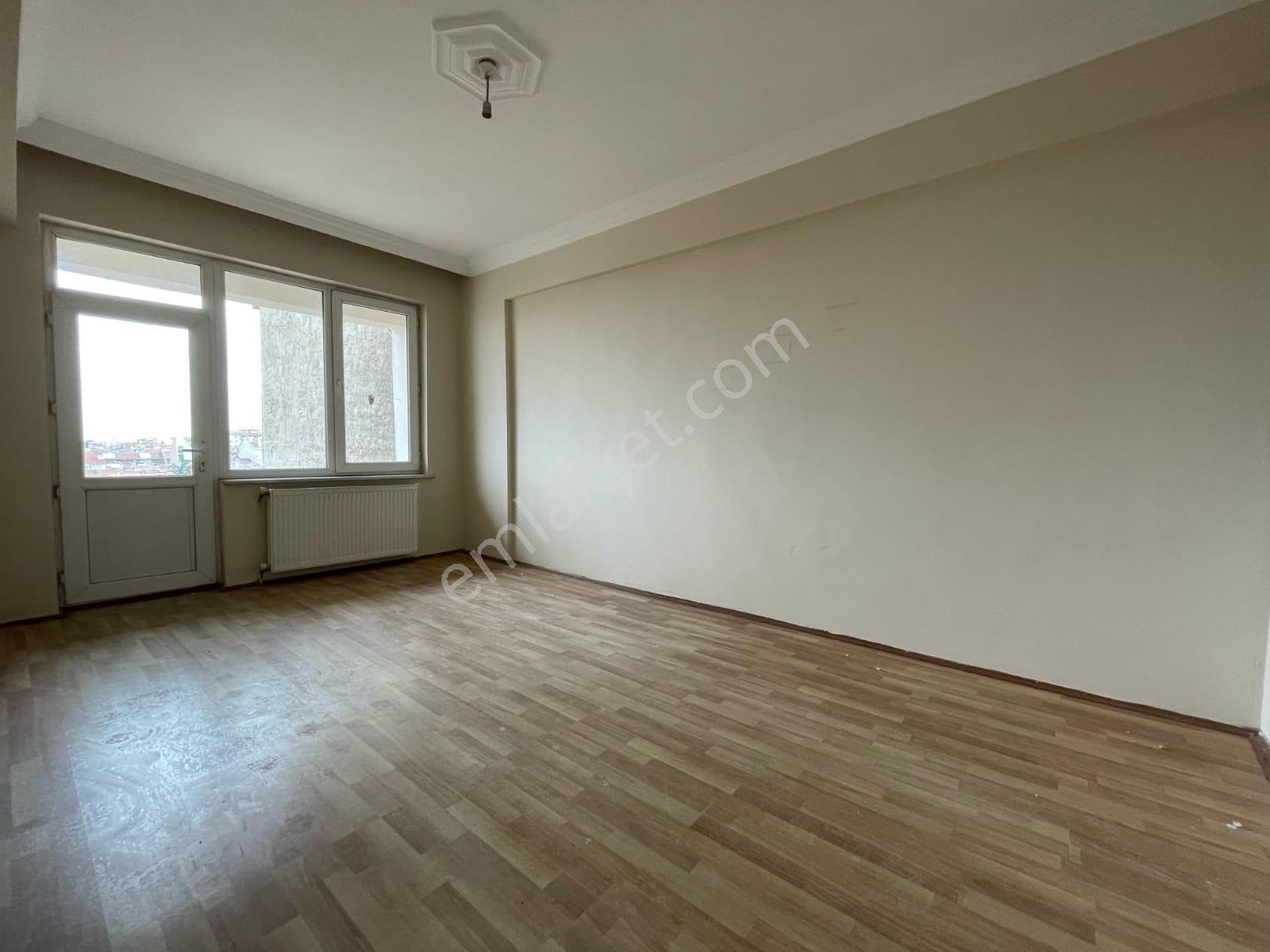 Üniversite Caddesi Üzeri Manzaralı Satılık 3+1 Daire — fotoğraf 17
