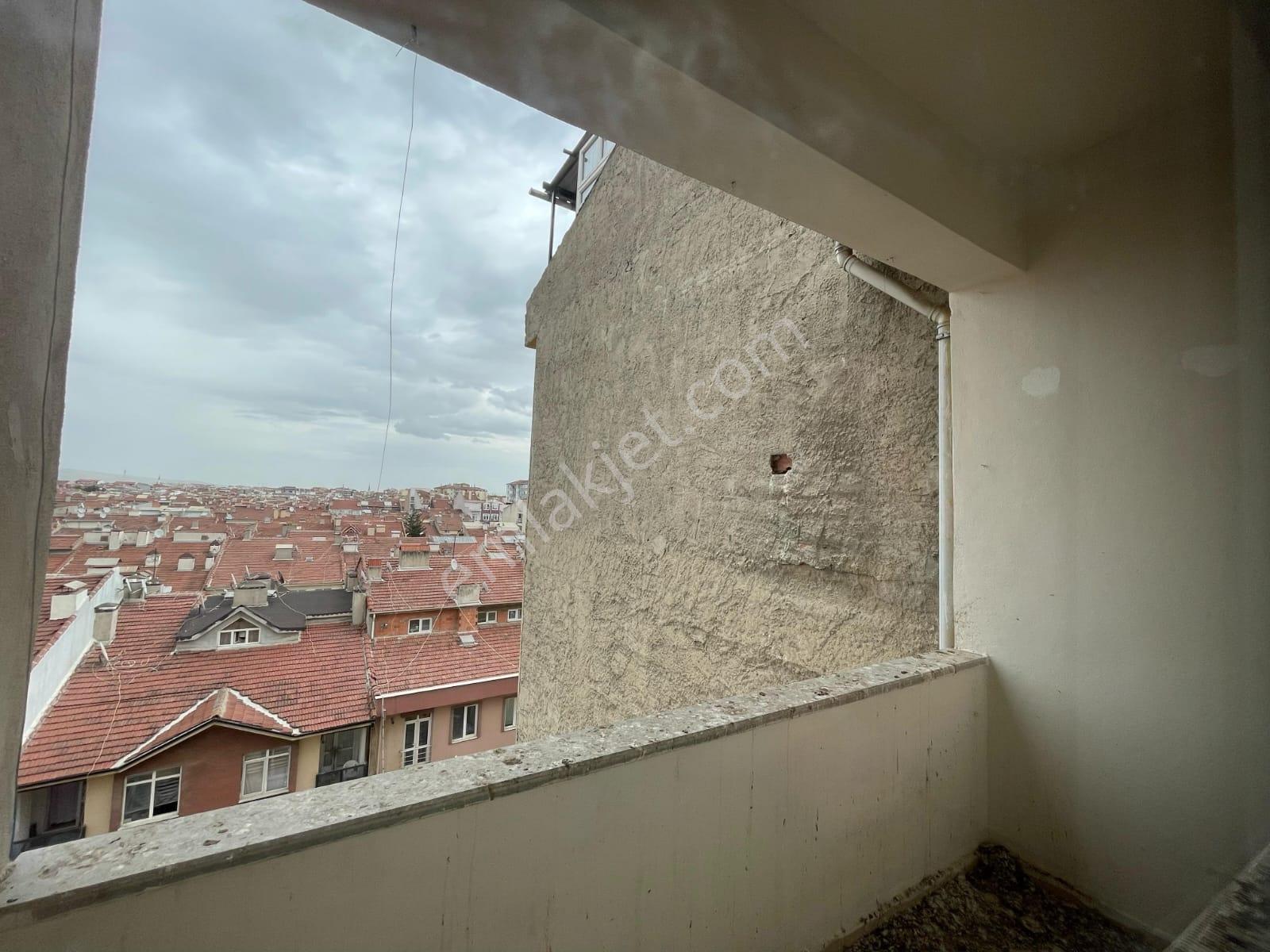 Üniversite Caddesi Üzeri Manzaralı Satılık 3+1 Daire — fotoğraf 18