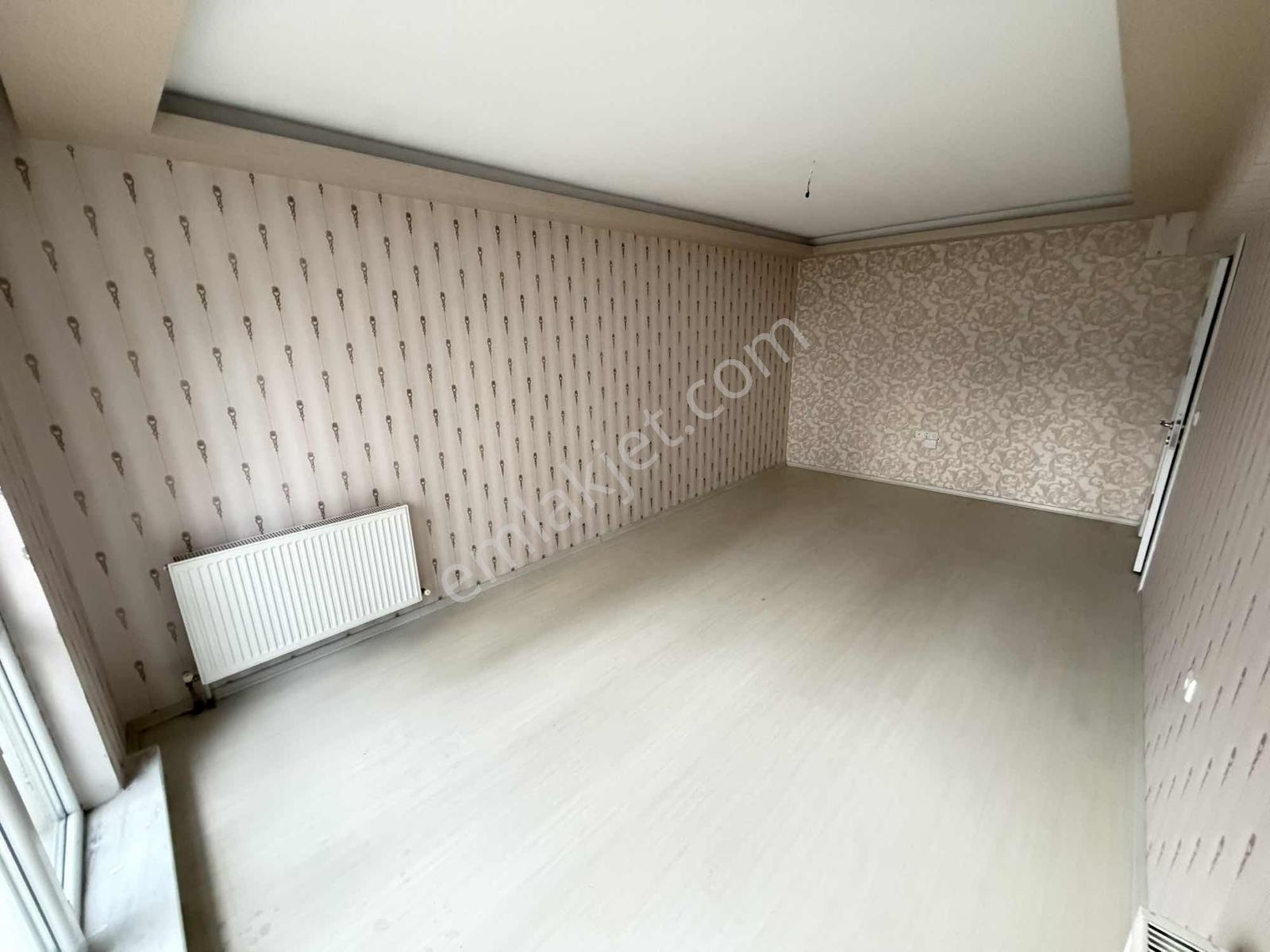 Çorum Caddesinin Dibinde Hiç Oturulmamış Sıfır Yüksek Giriş 3+1 — fotoğraf 21