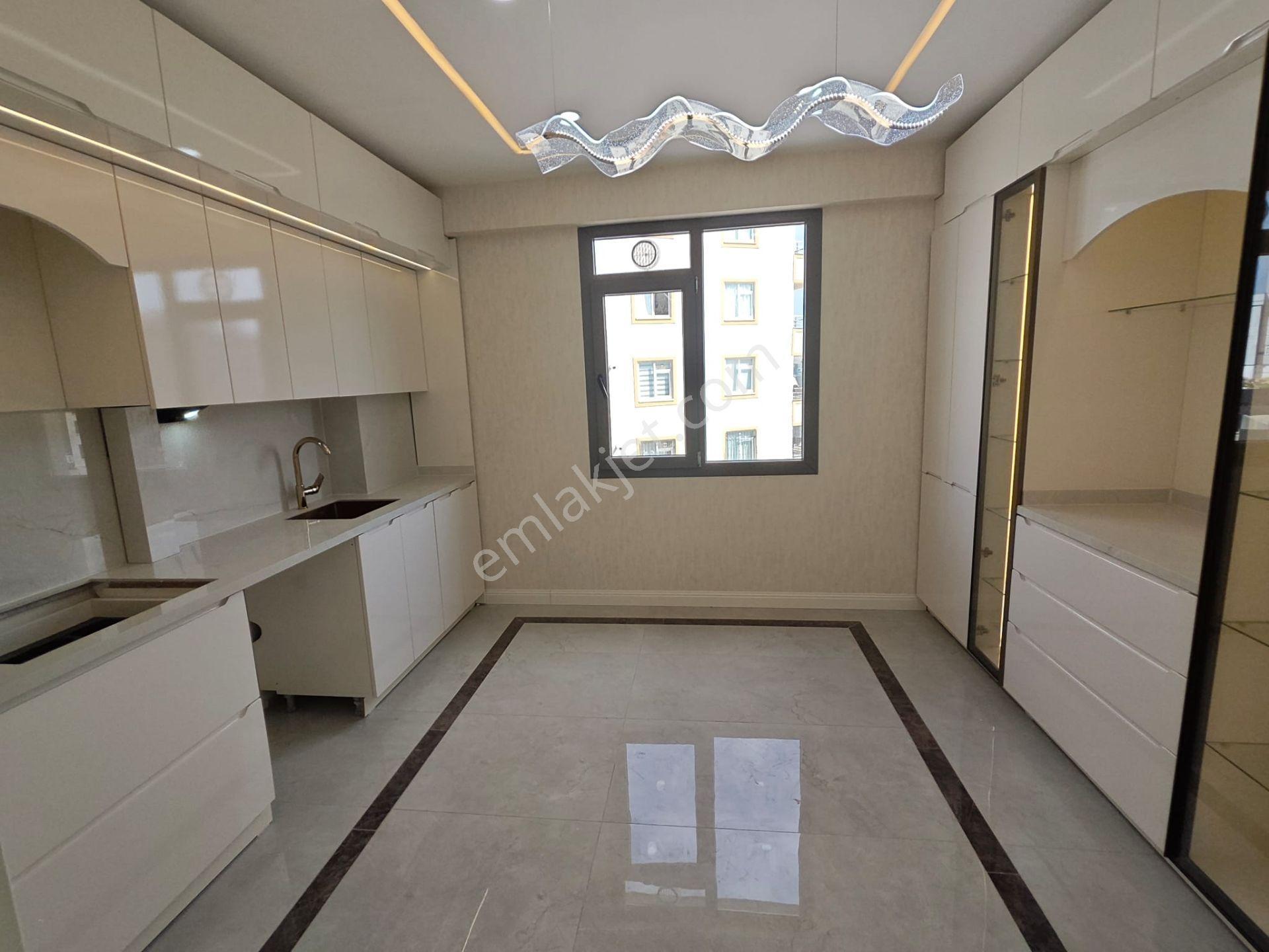 Satılık 3+1 Lüx Arakat — fotoğraf 9