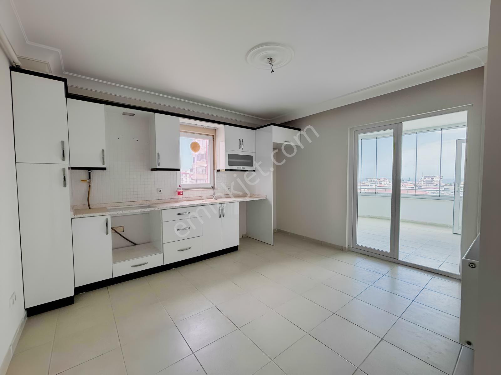 Samsun Kalkancı Mahallesinde Satılık 3+1 Geniş Daire — fotoğraf 2