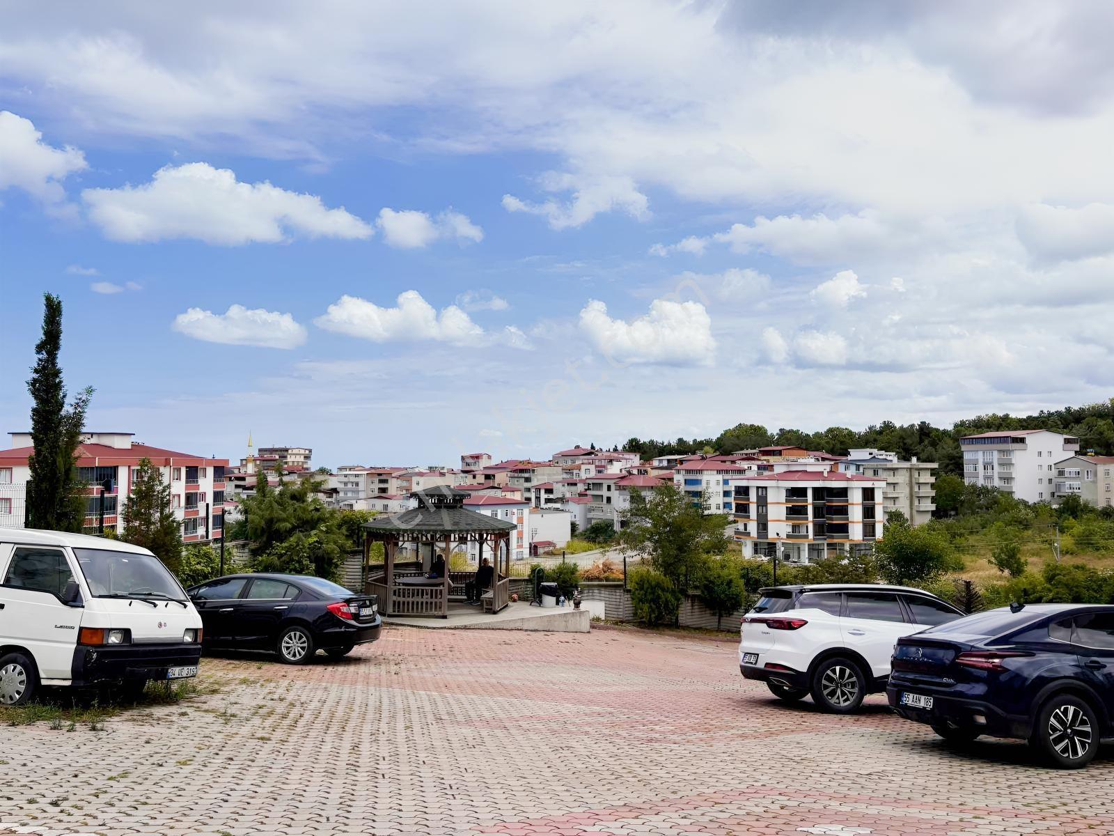 Samsun Kalkancı Mahallesinde Satılık 3+1 Geniş Daire — fotoğraf 4
